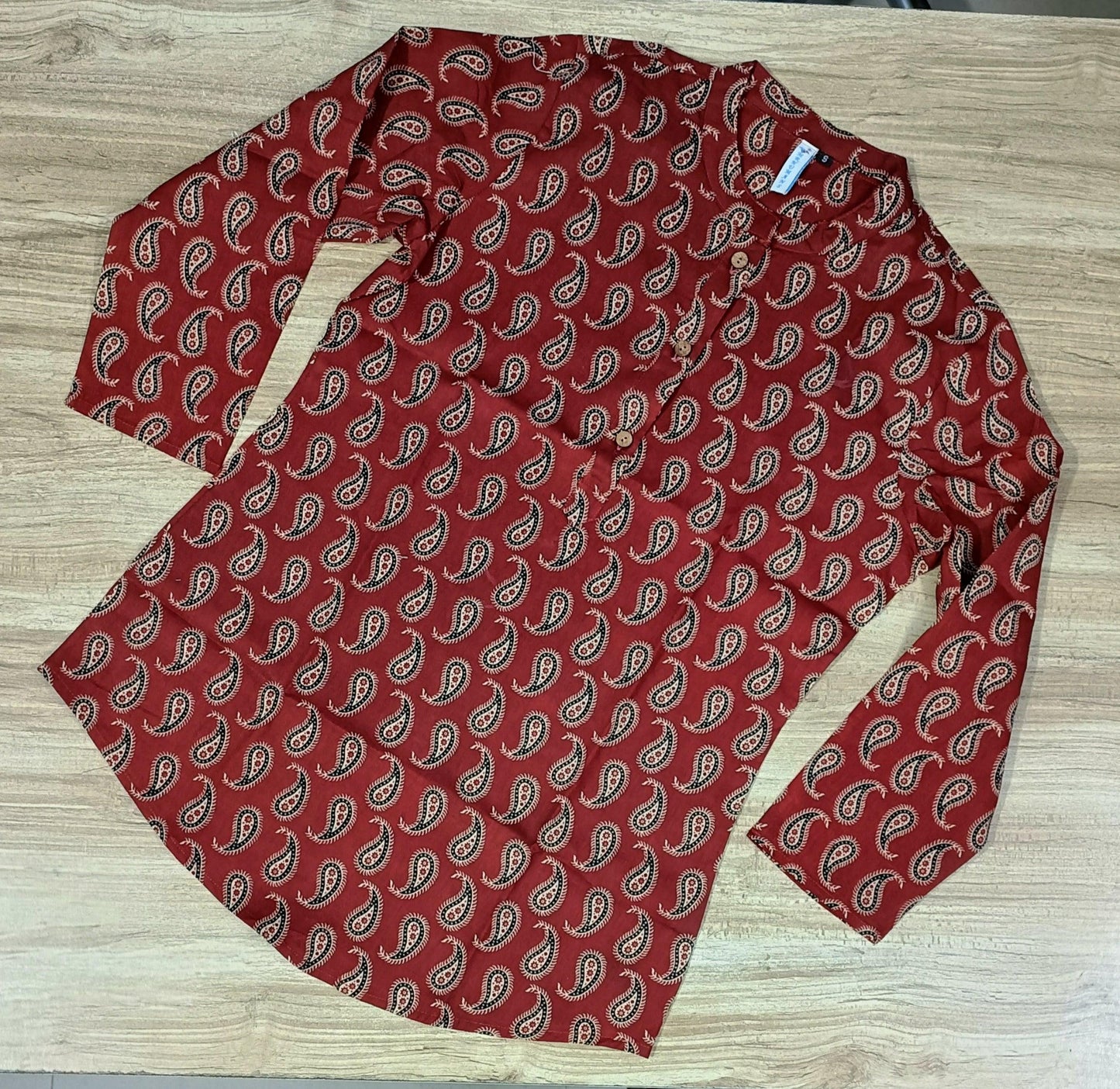 Women's Red Paisley Printed Cotton Kurta