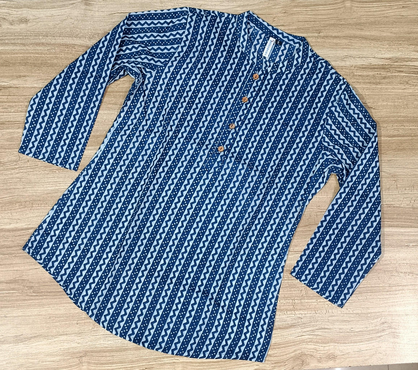 Women's Indigo Stripes Printed Cotton Kurta