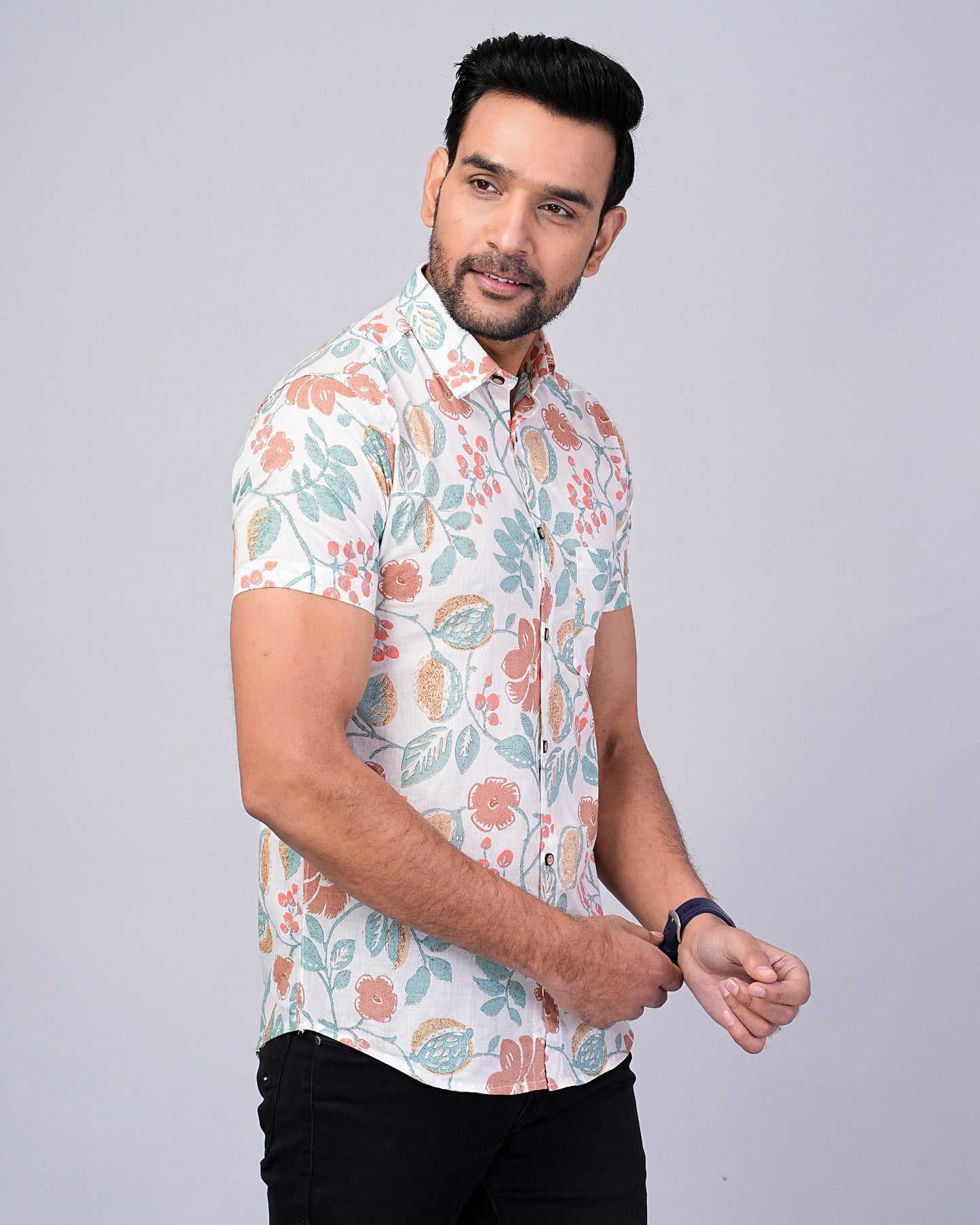 Men's Ethnic Floral Printed Half-Sleeves shirts