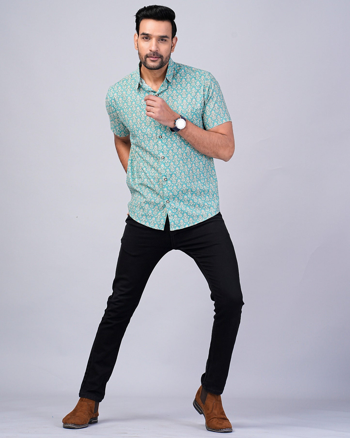 Men's Sage-Green Floral Printed Half-Sleeves shirts