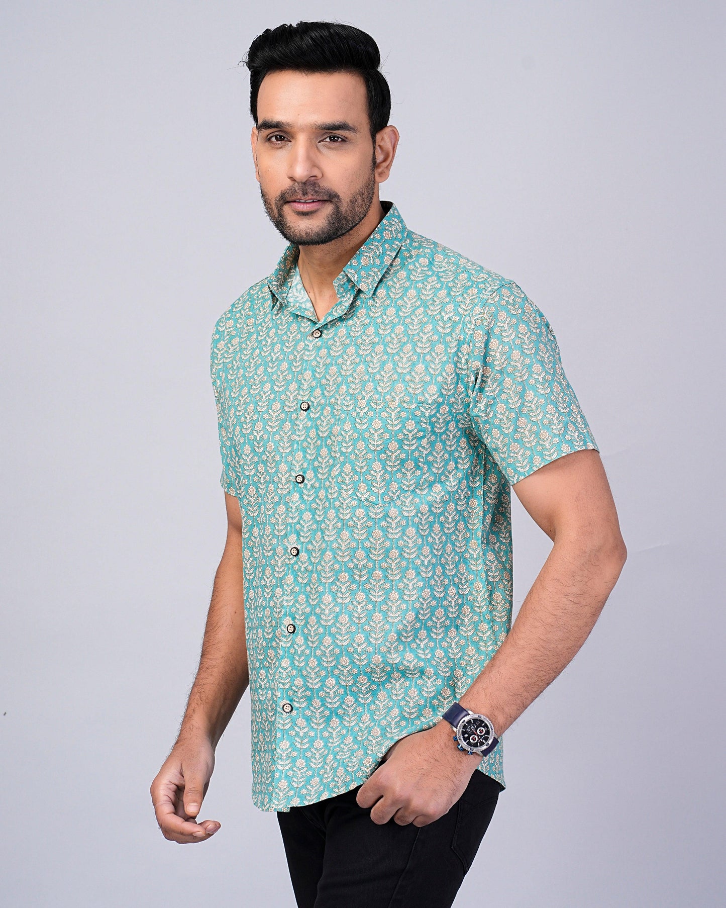 Men's Sage-Green Floral Printed Half-Sleeves shirts