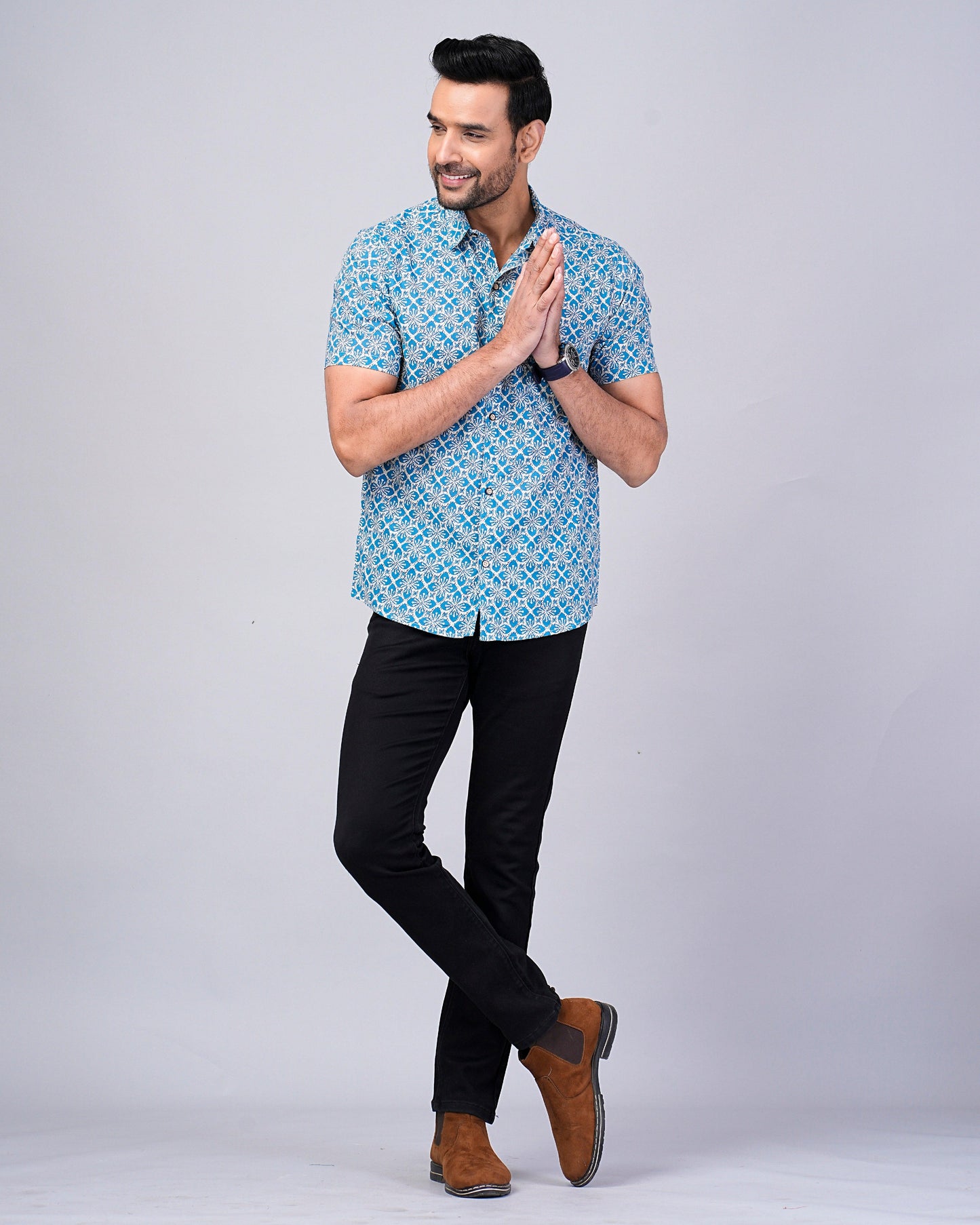 Men's Ethnic Motif Printed Half-Sleeves shirts