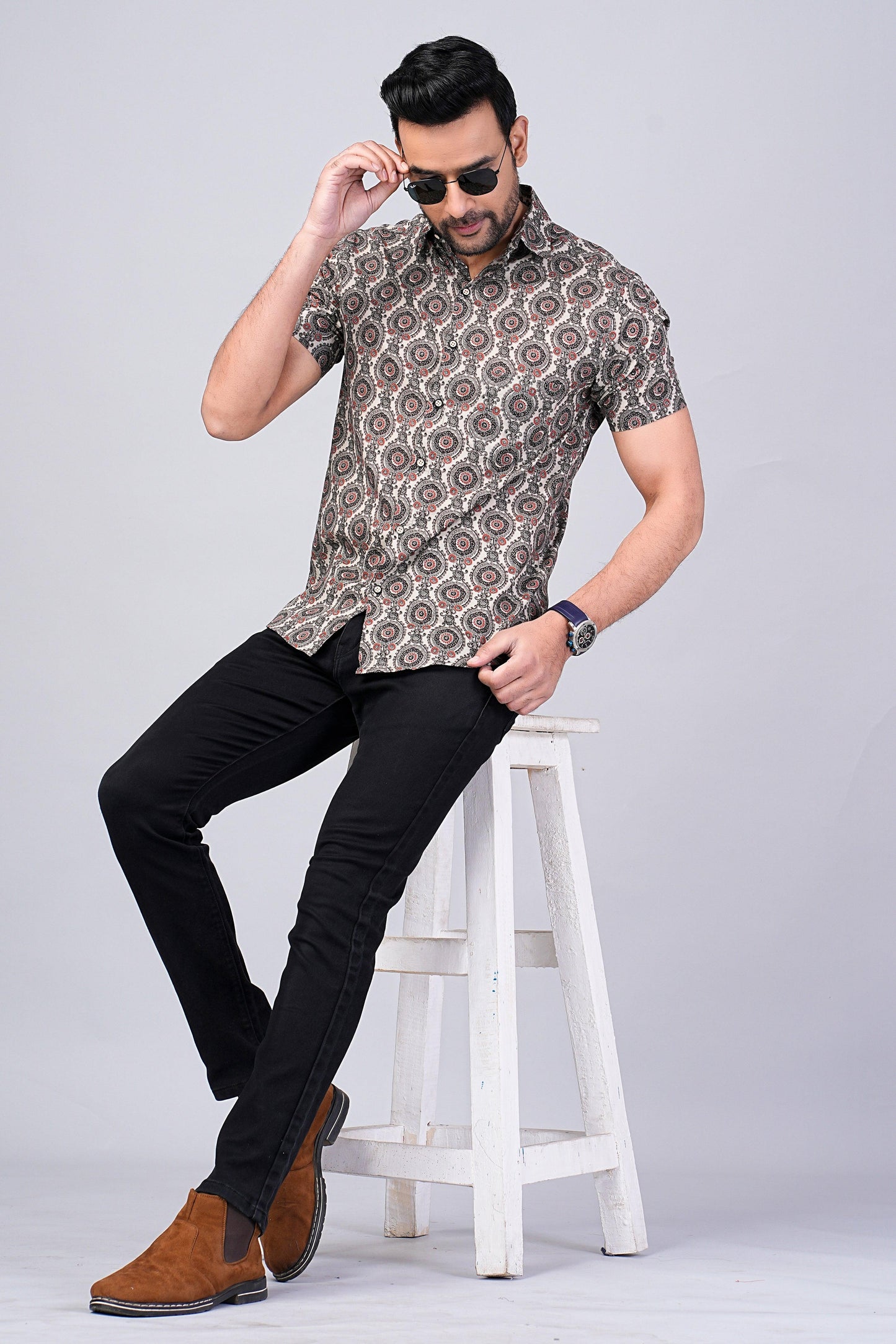 Men's Ethnic Motif Printed Half-Sleeves shirts