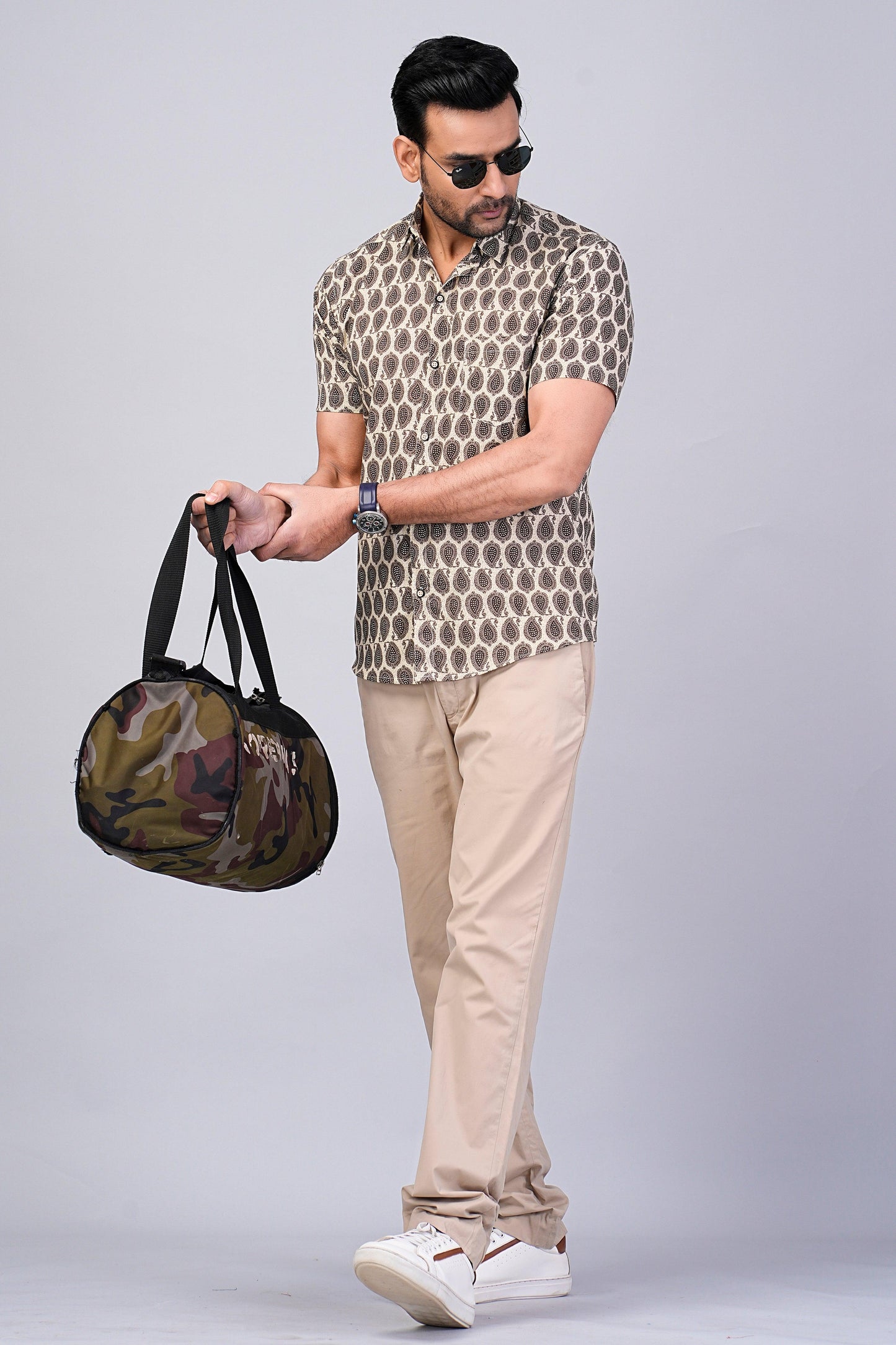 Men's Paisley Printed Half-Sleeves shirts