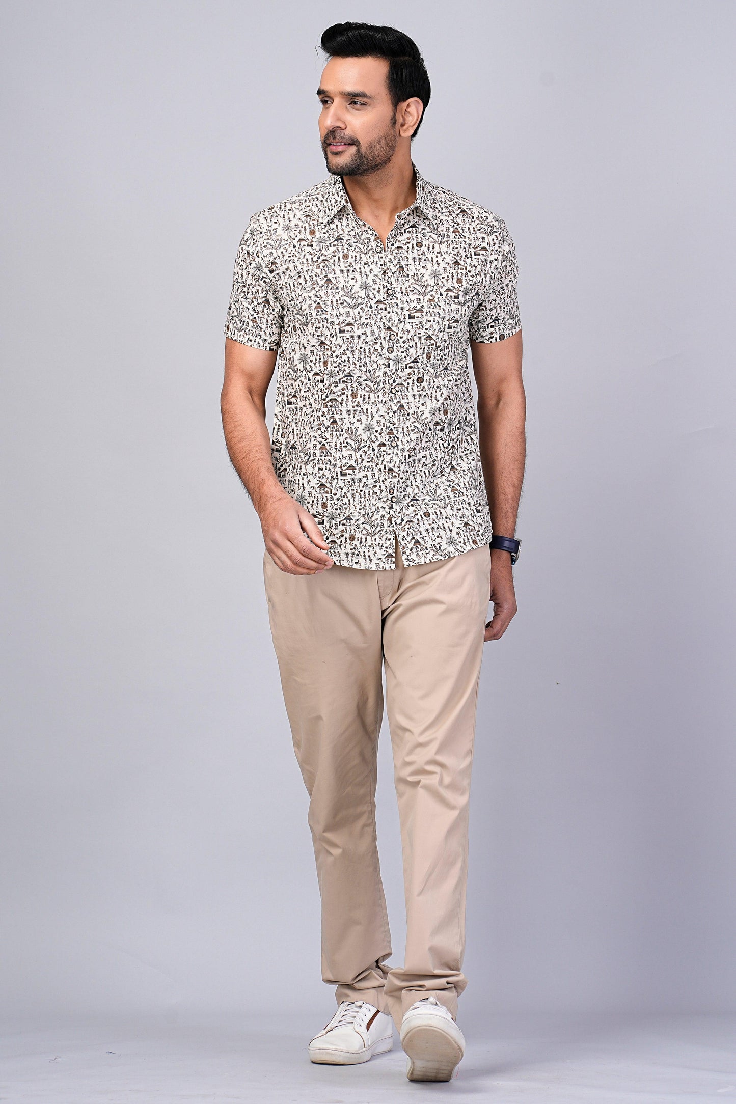 Men's Ethnic Motif Printed Half-Sleeves shirts