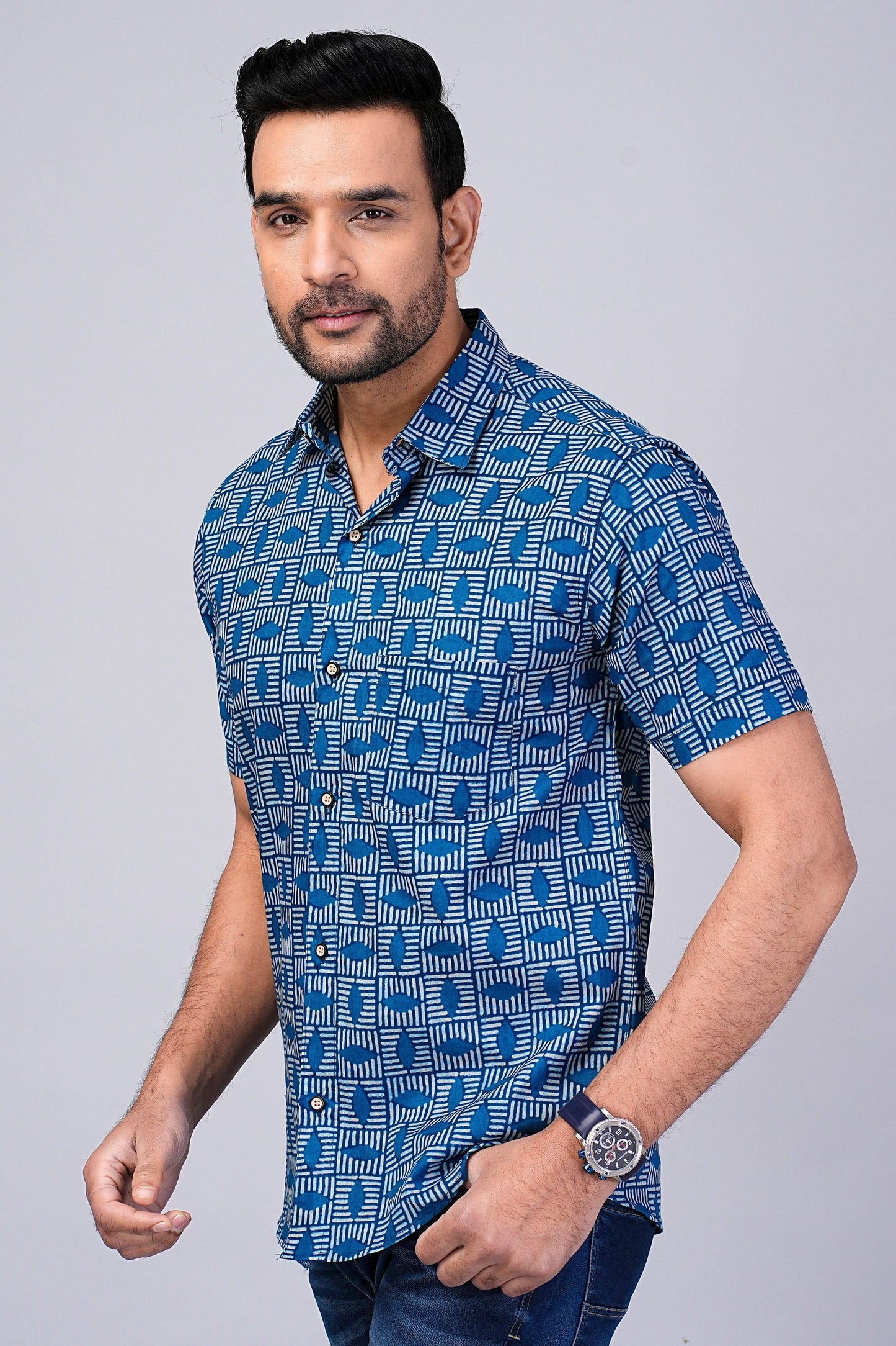 Men's Indigo Printed Half-Sleeves shirts