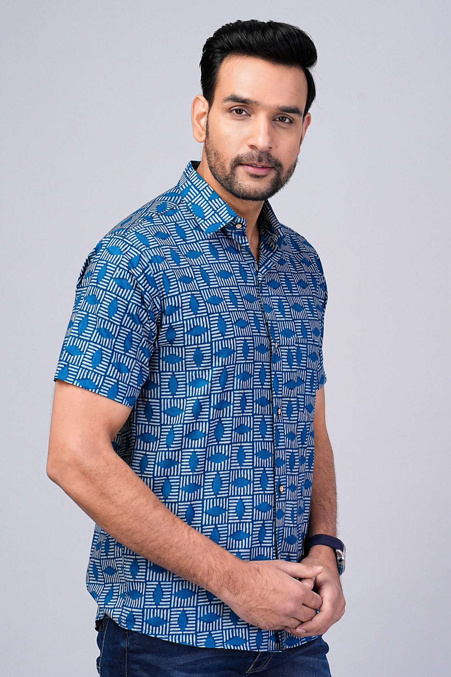 Men's Indigo Printed Half-Sleeves shirts