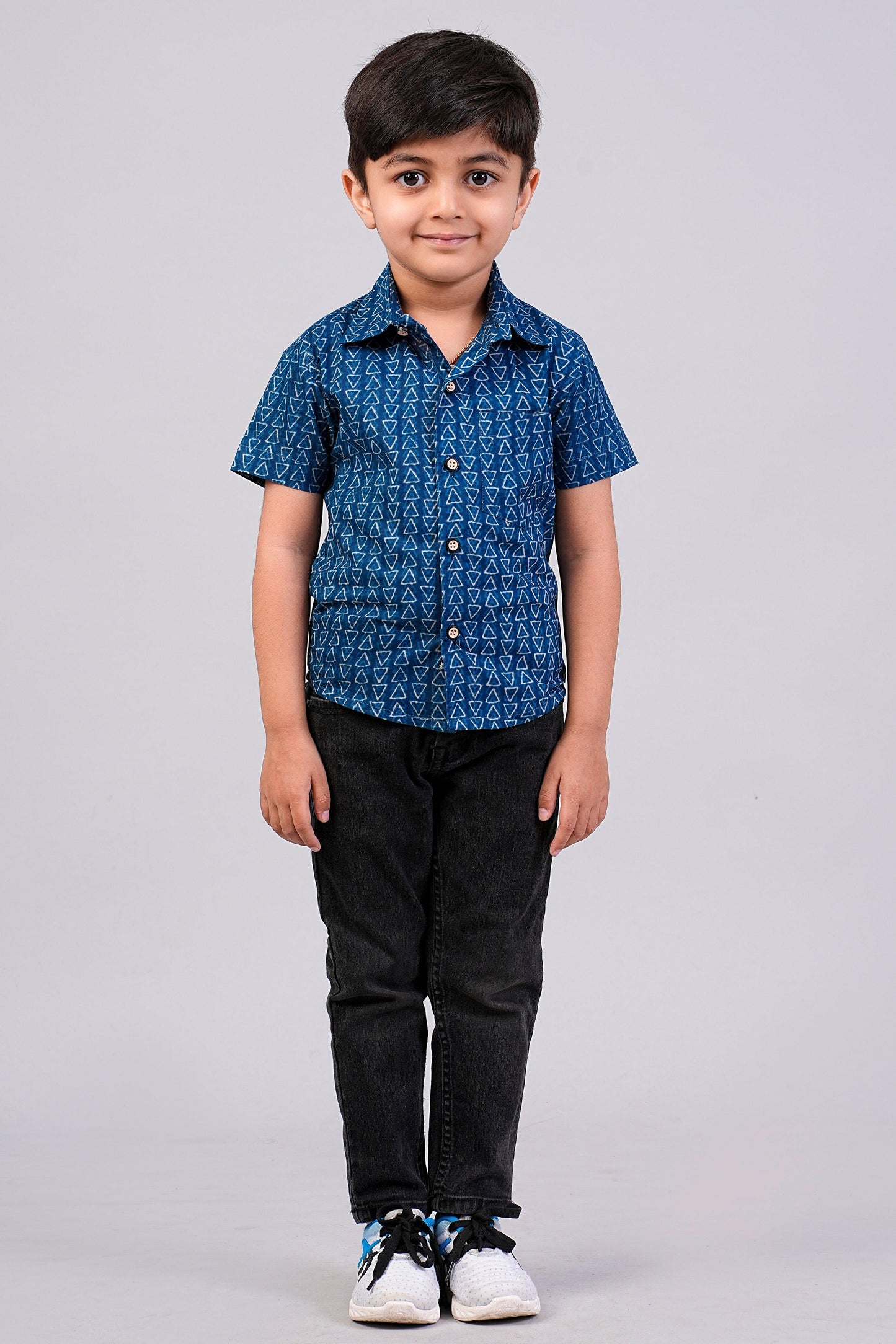 Boy's Indigo Printed Half-Sleeves Shirts