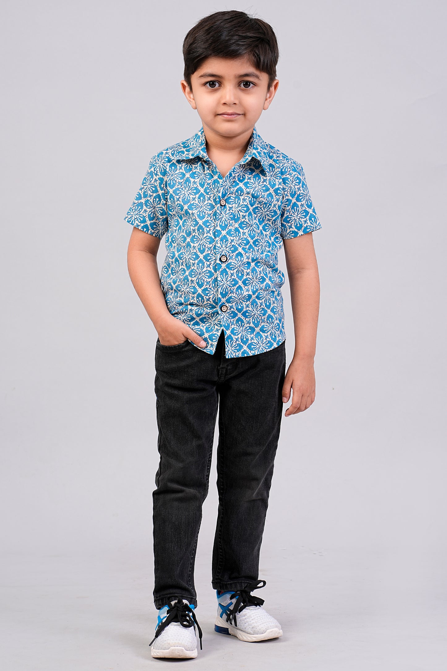 Boy's Geometry Printed Half-Sleeves Shirts