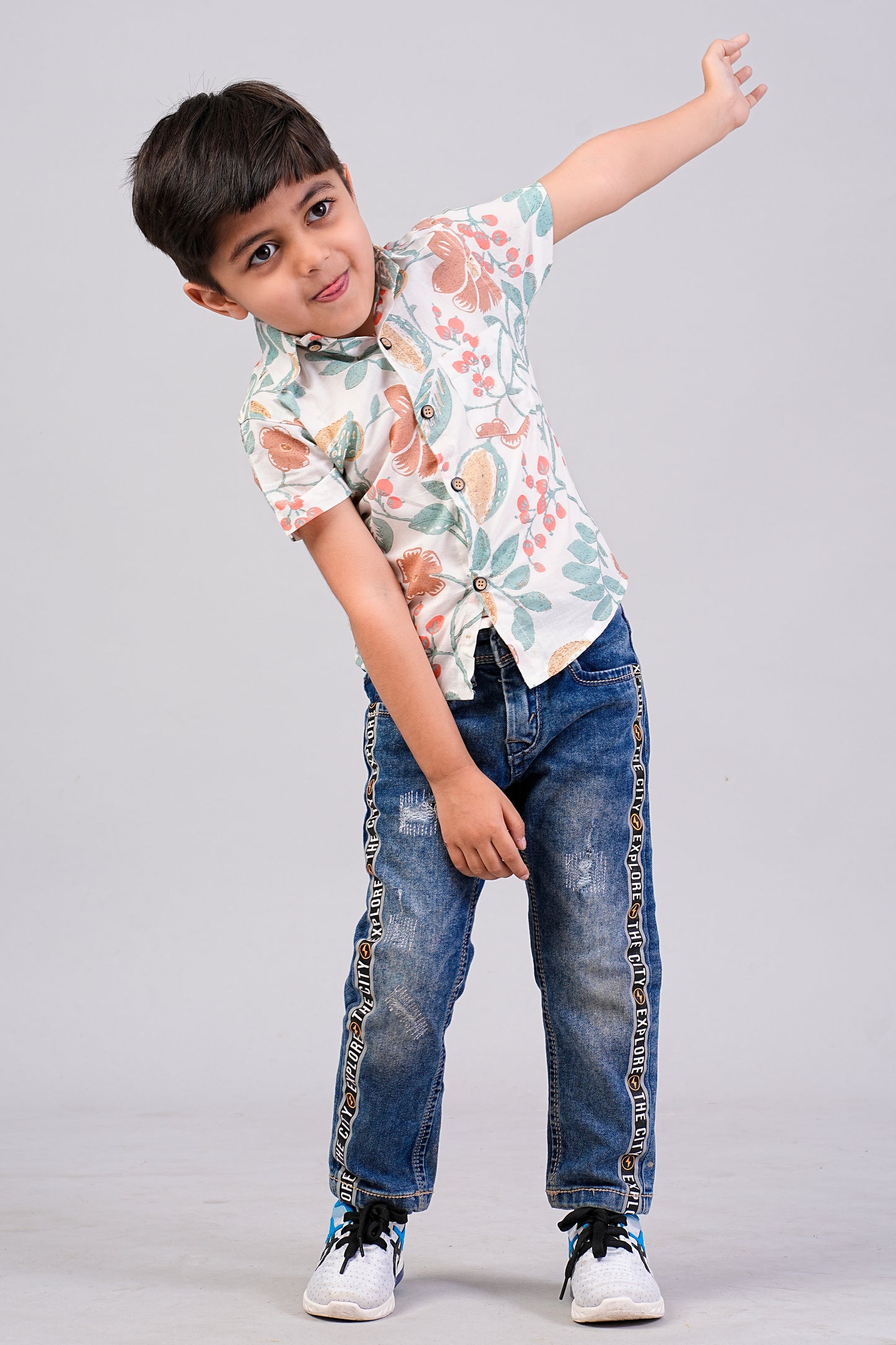 Boy's Multi Floral Printed Half-Sleeves Shirts
