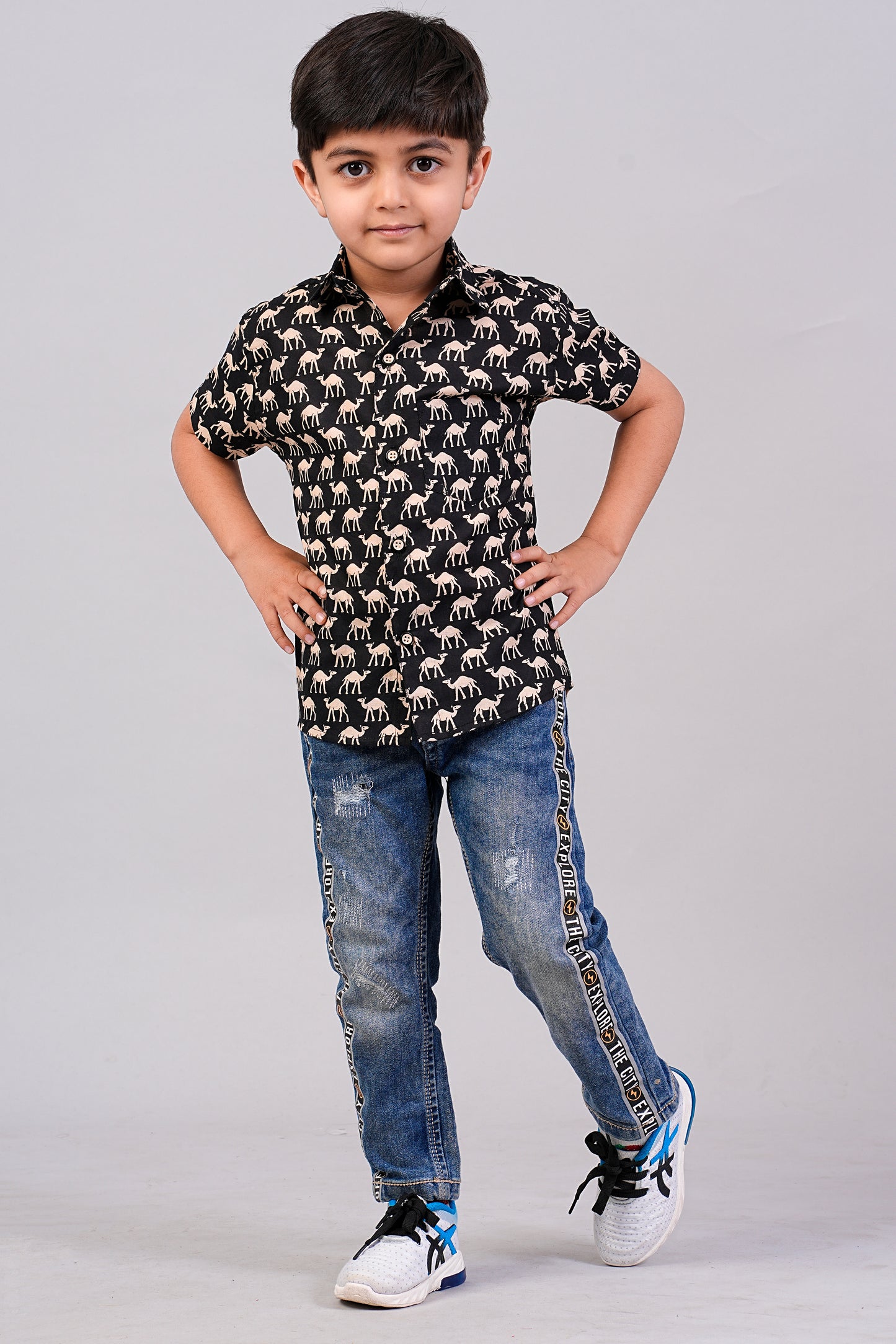 Boy's Black Camel Printed Half-Sleeves Shirts