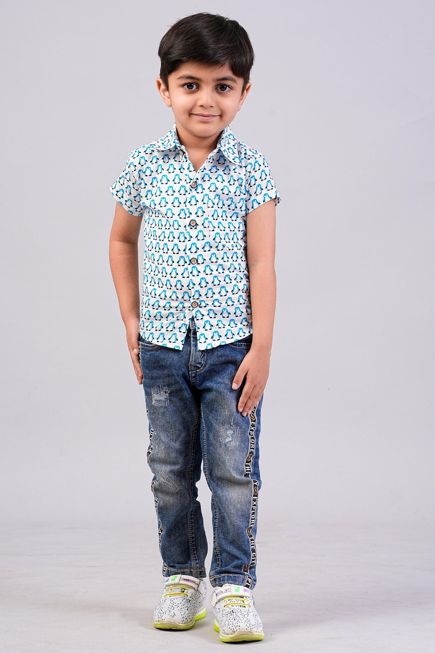 Boy's Penguin Printed Half-Sleeves Shirts