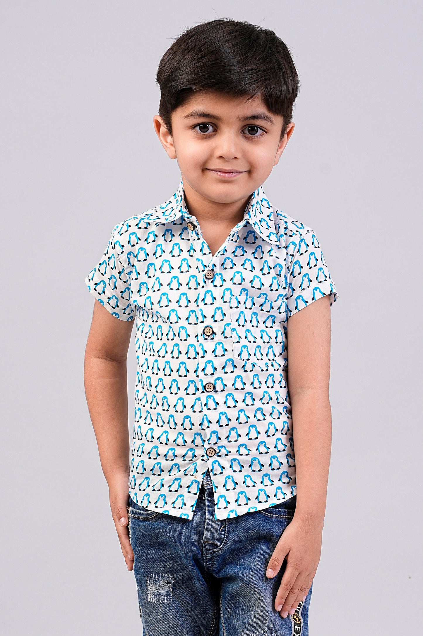 Boy's Penguin Printed Half-Sleeves Shirts