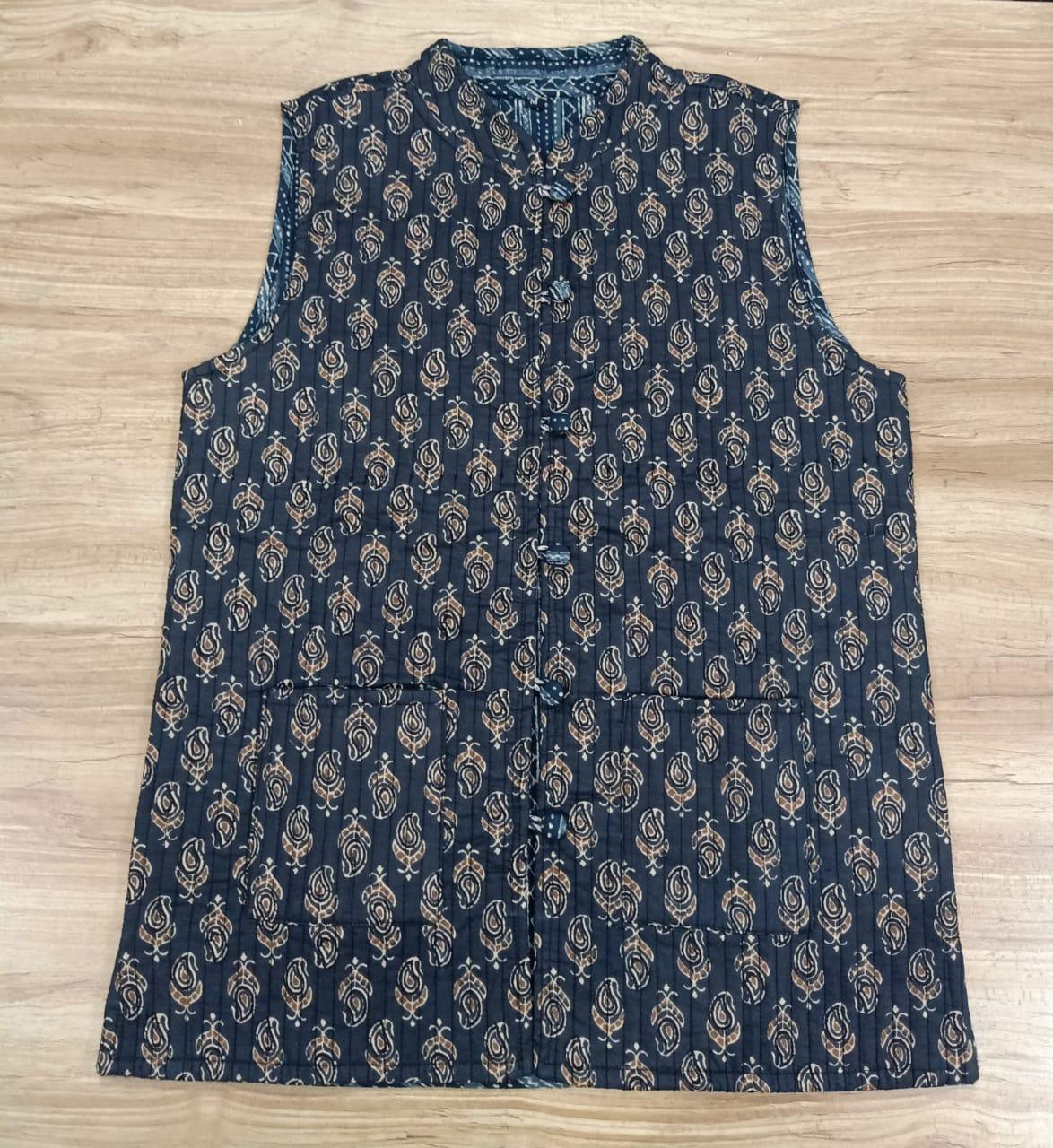 Women's Ethnic Printed Reversible Jacket