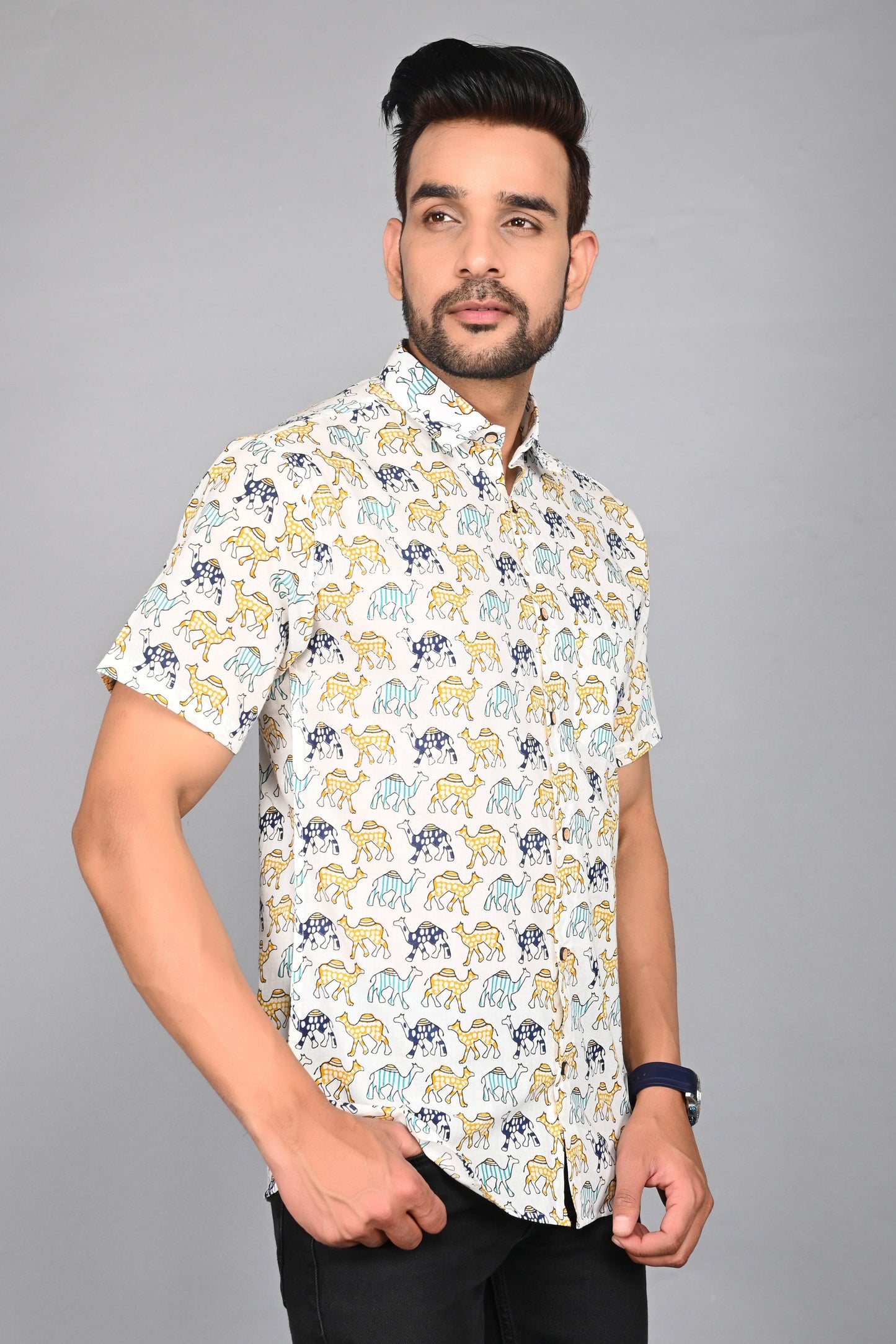 Men's Printed Camel Half-Sleeves shirts