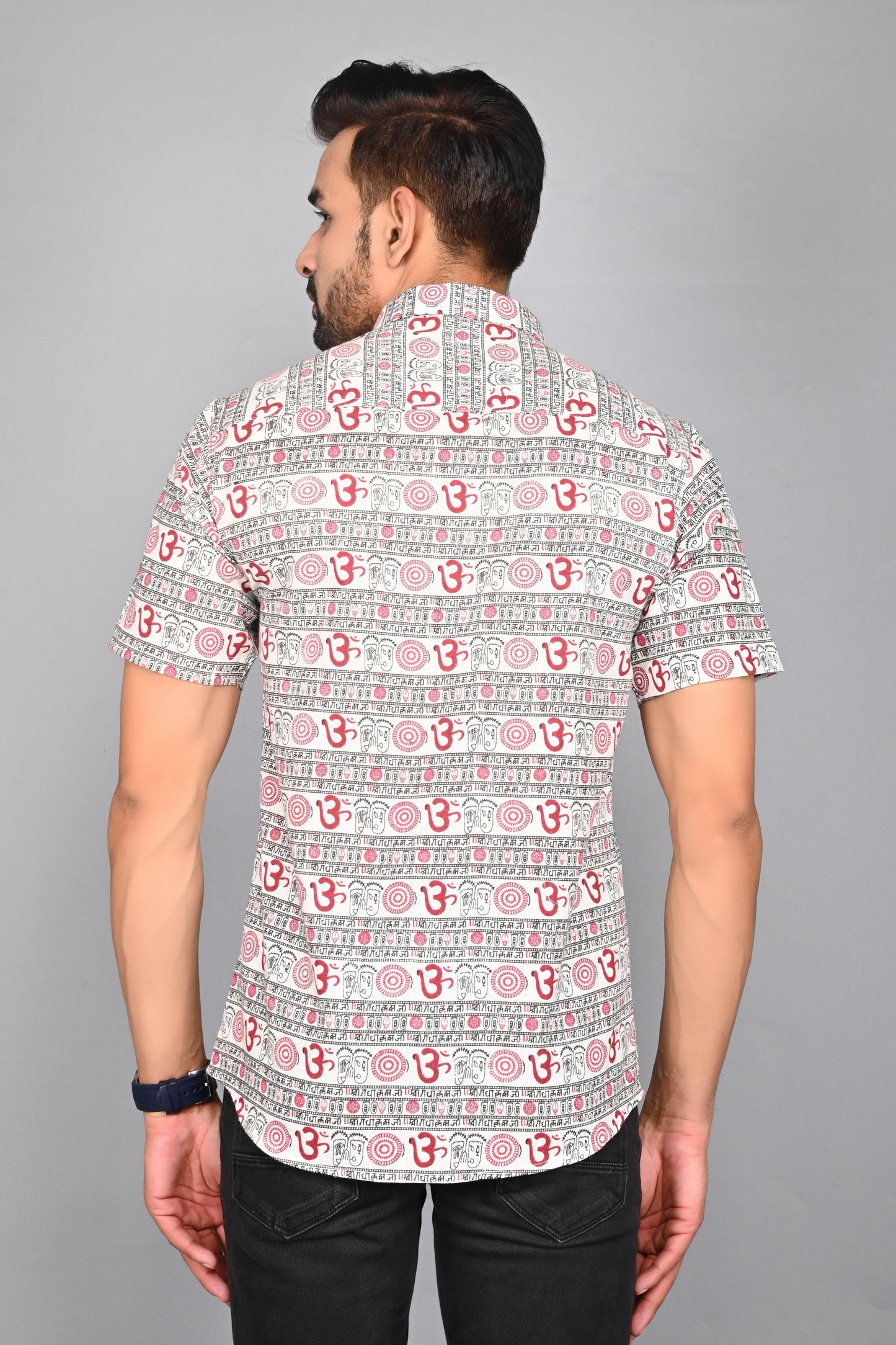 Men's Printed Half-Sleeves shirts