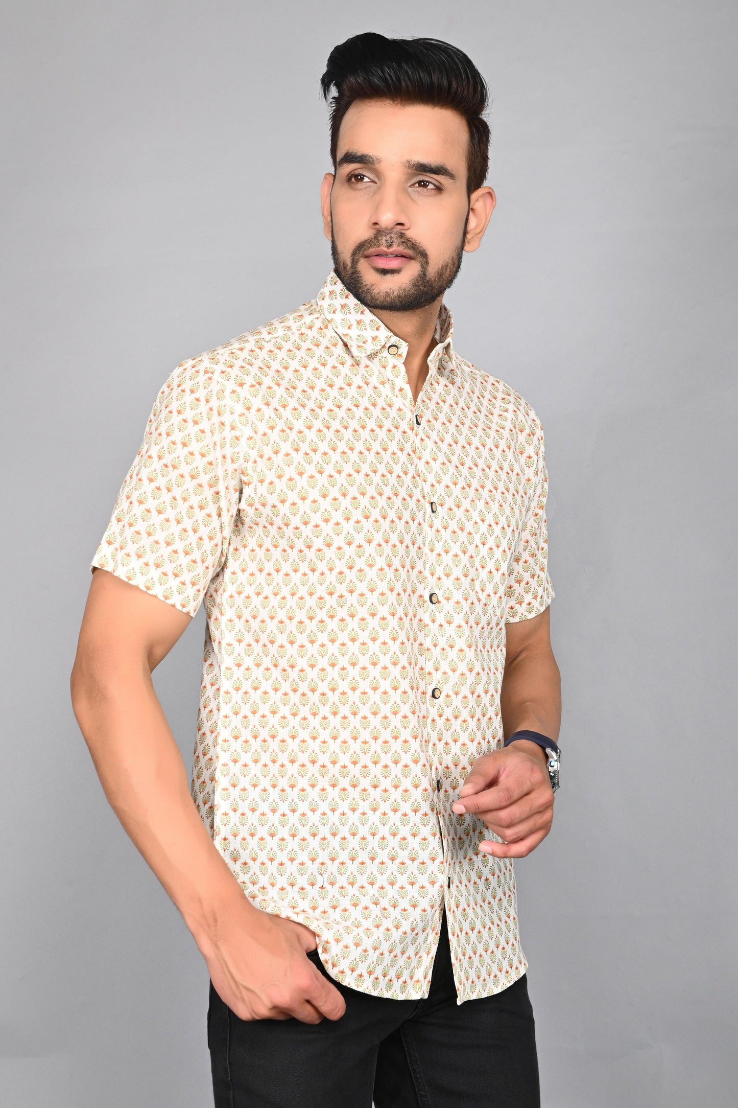 Men's Printed Buti Half-Sleeves shirts