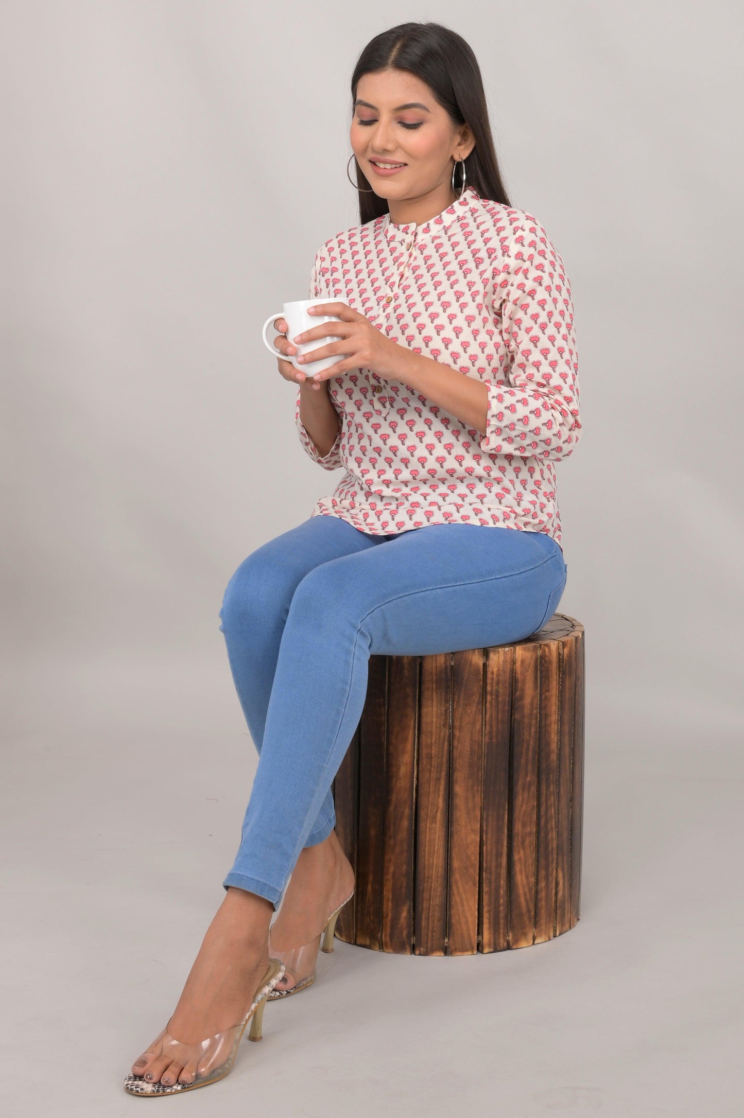 Women's Ethnic Buti Printed Cotton Kurta