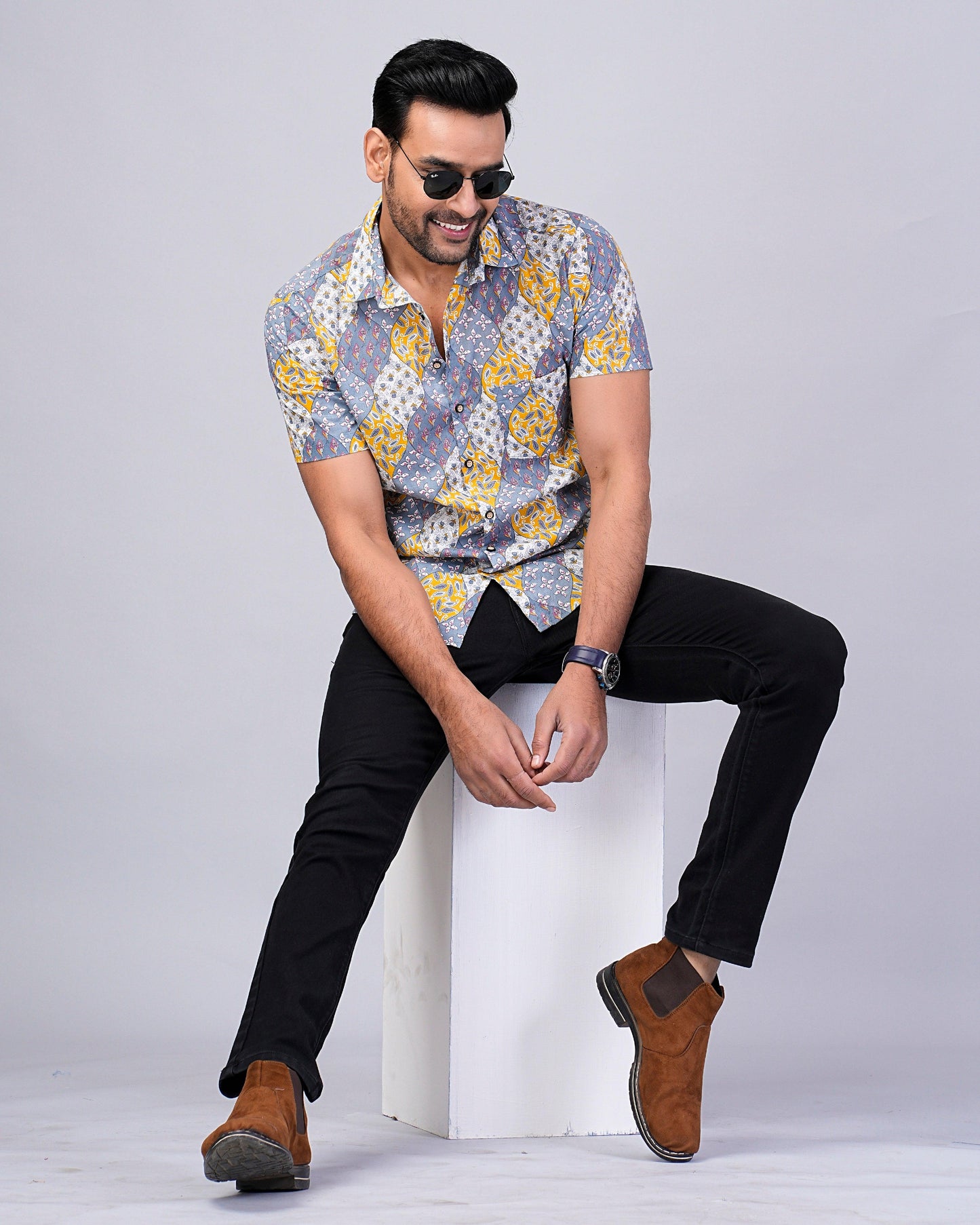 Men's Multi Color Floral Printed Half-Sleeves shirts