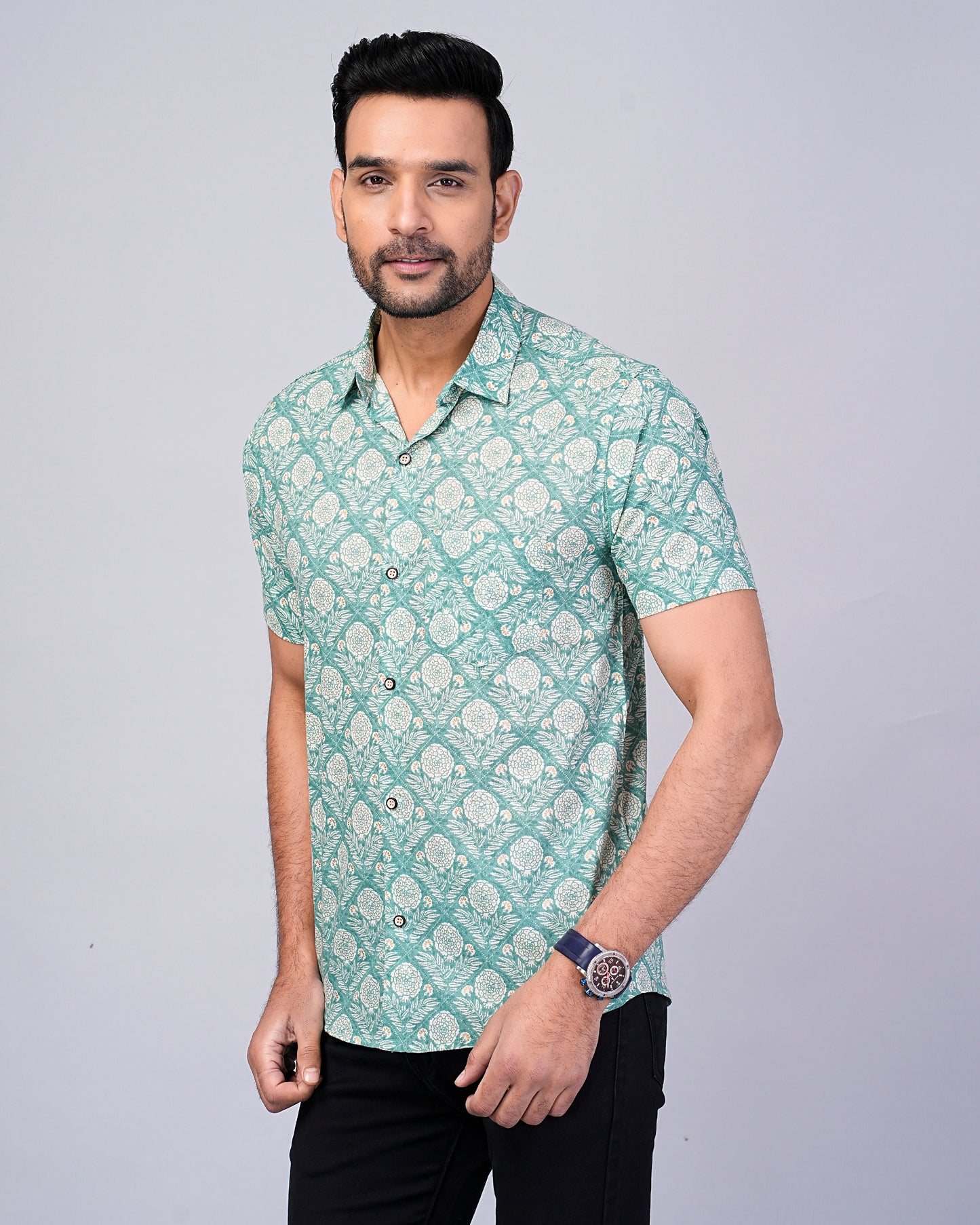 Men's  Sage-Green Floral Printed Half-Sleeves shirts
