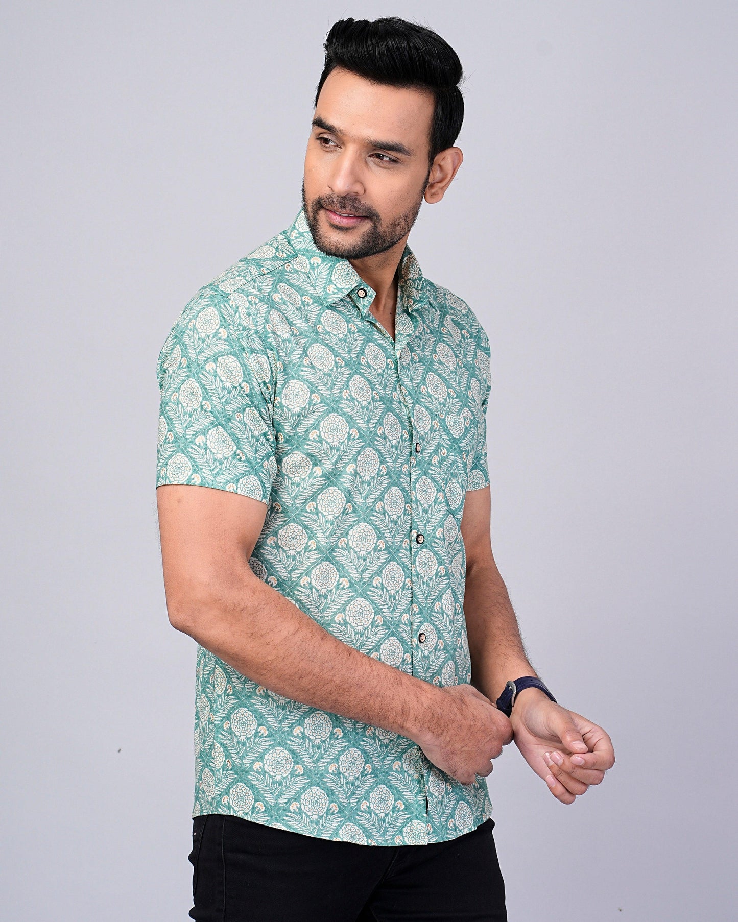 Men's  Sage-Green Floral Printed Half-Sleeves shirts