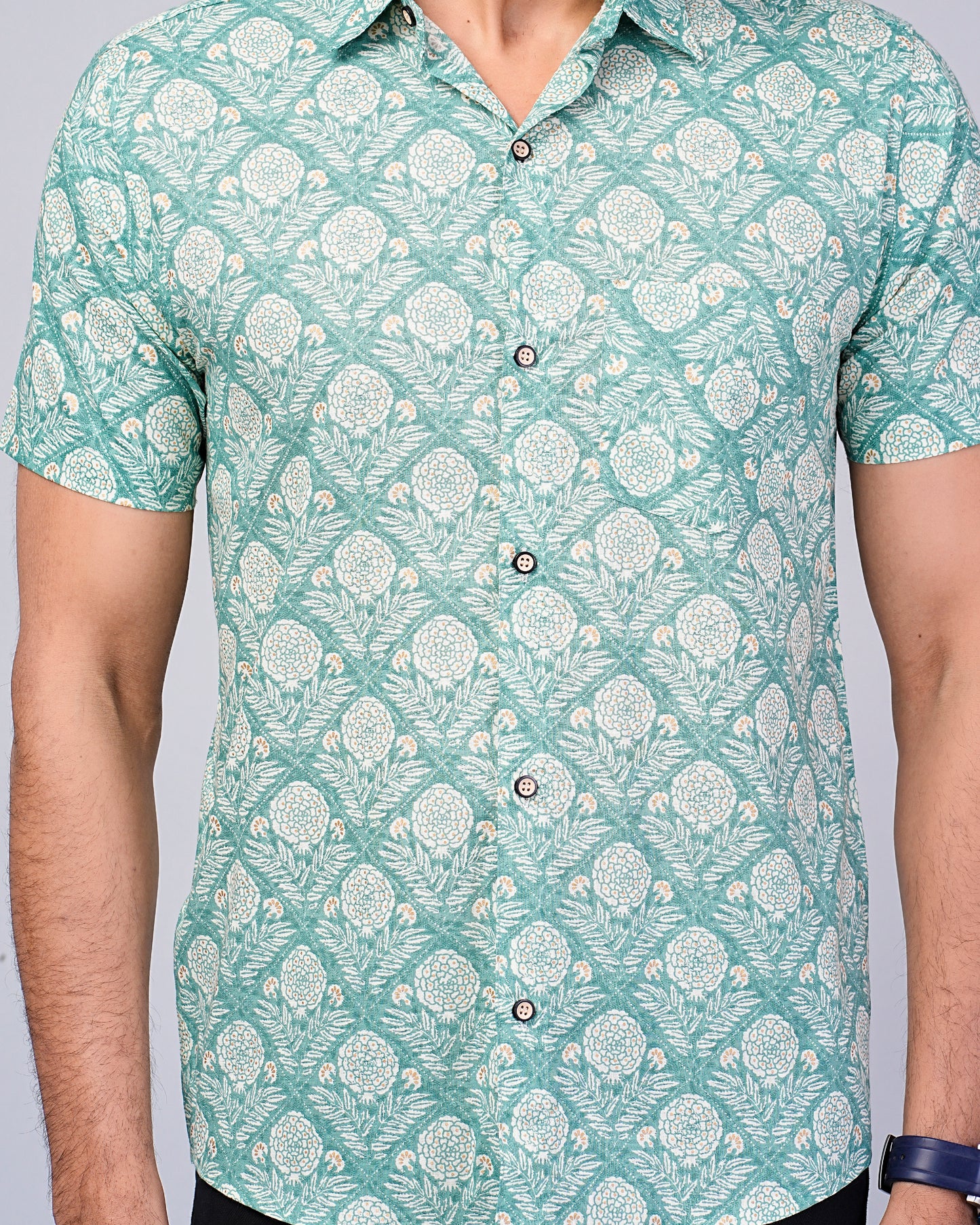 Men's  Sage-Green Floral Printed Half-Sleeves shirts