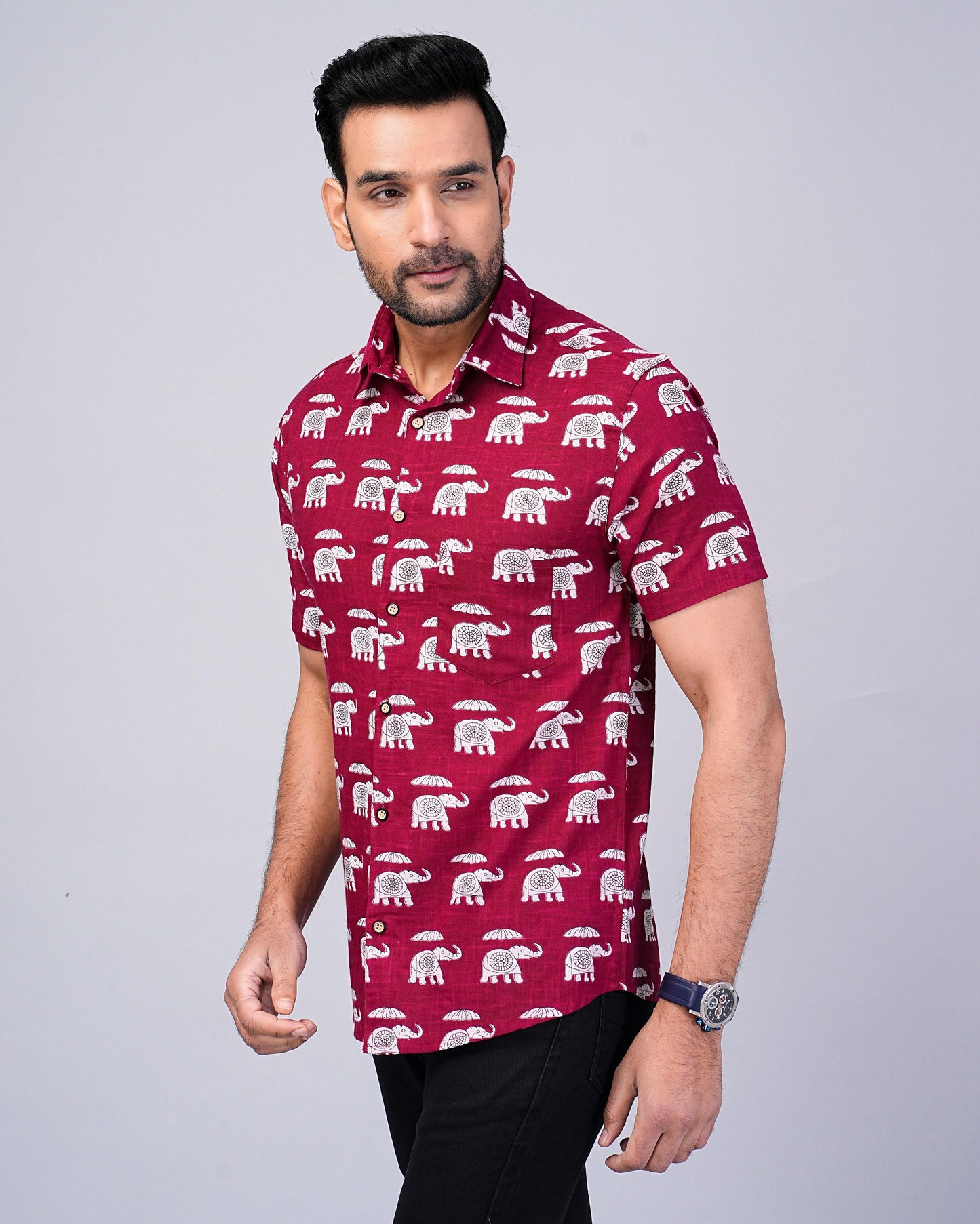 Men's Elephant Maroon Color Printed Half-Sleeves shirts
