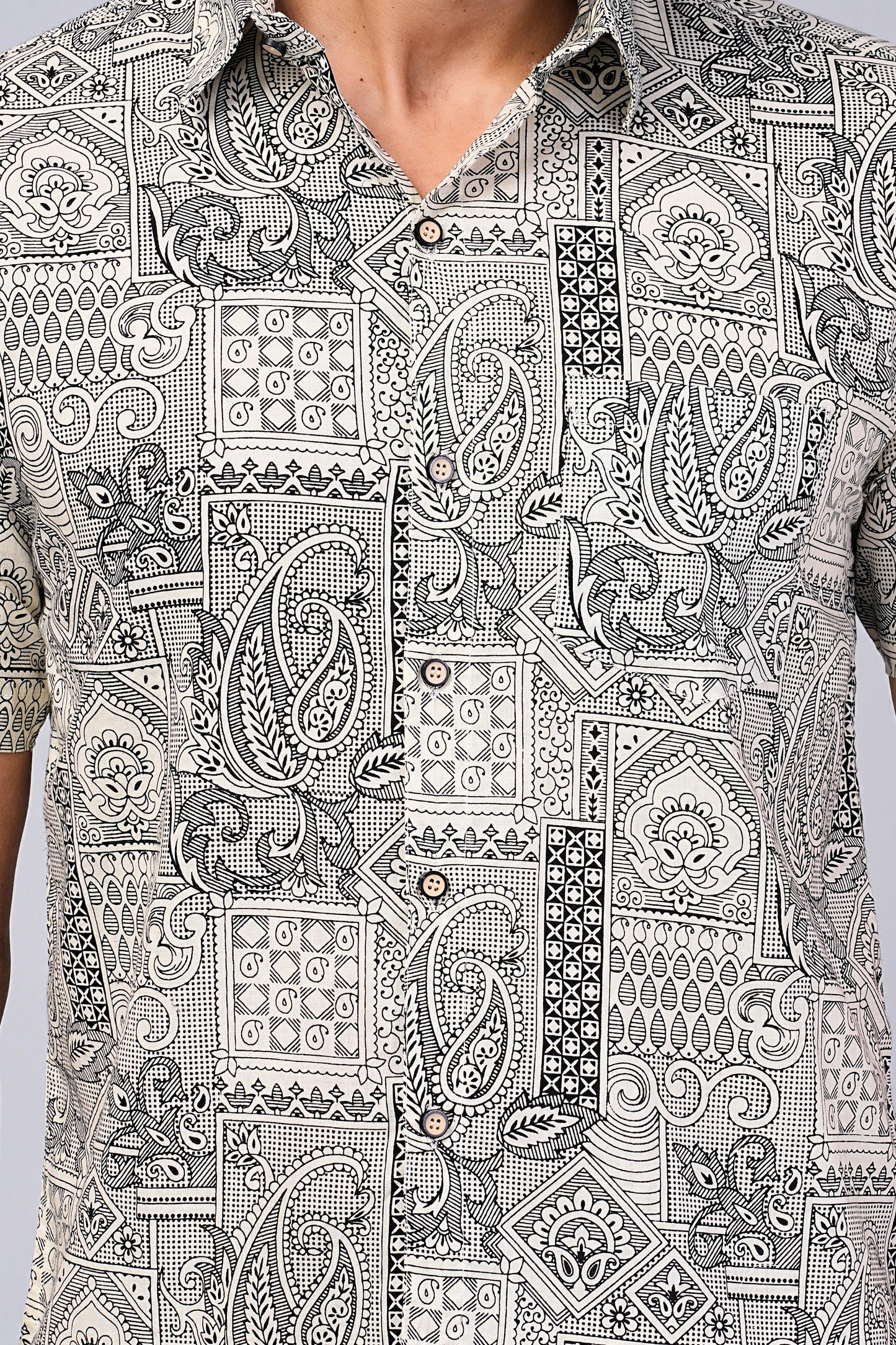 Men's Paisley Printed Half-Sleeves shirts