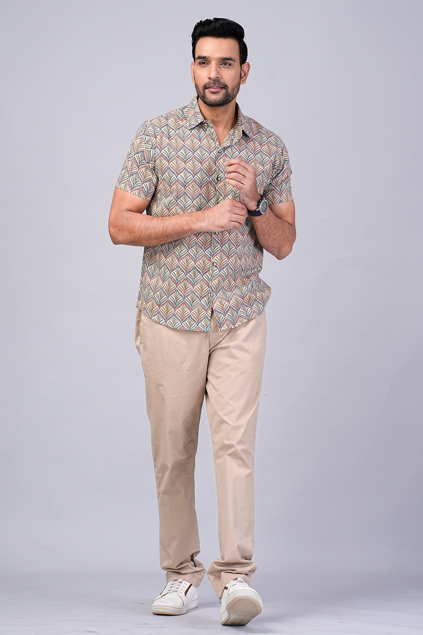 Men's Floral Printed Half-Sleeves shirts