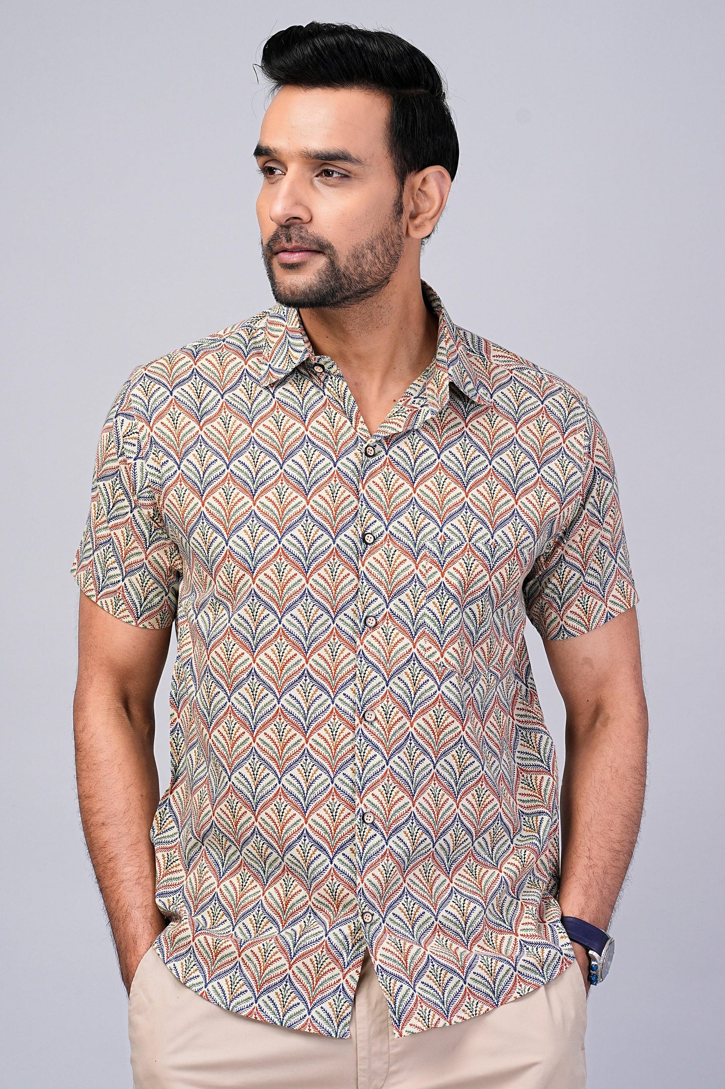 Men's Floral Printed Half-Sleeves shirts