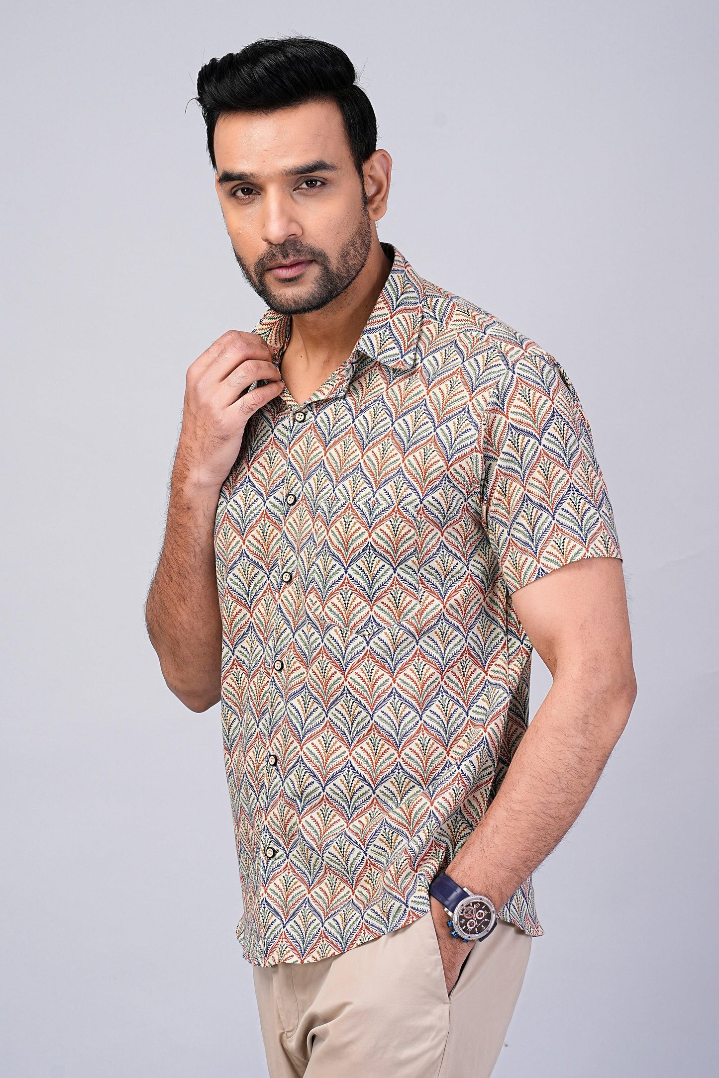 Men's Floral Printed Half-Sleeves shirts