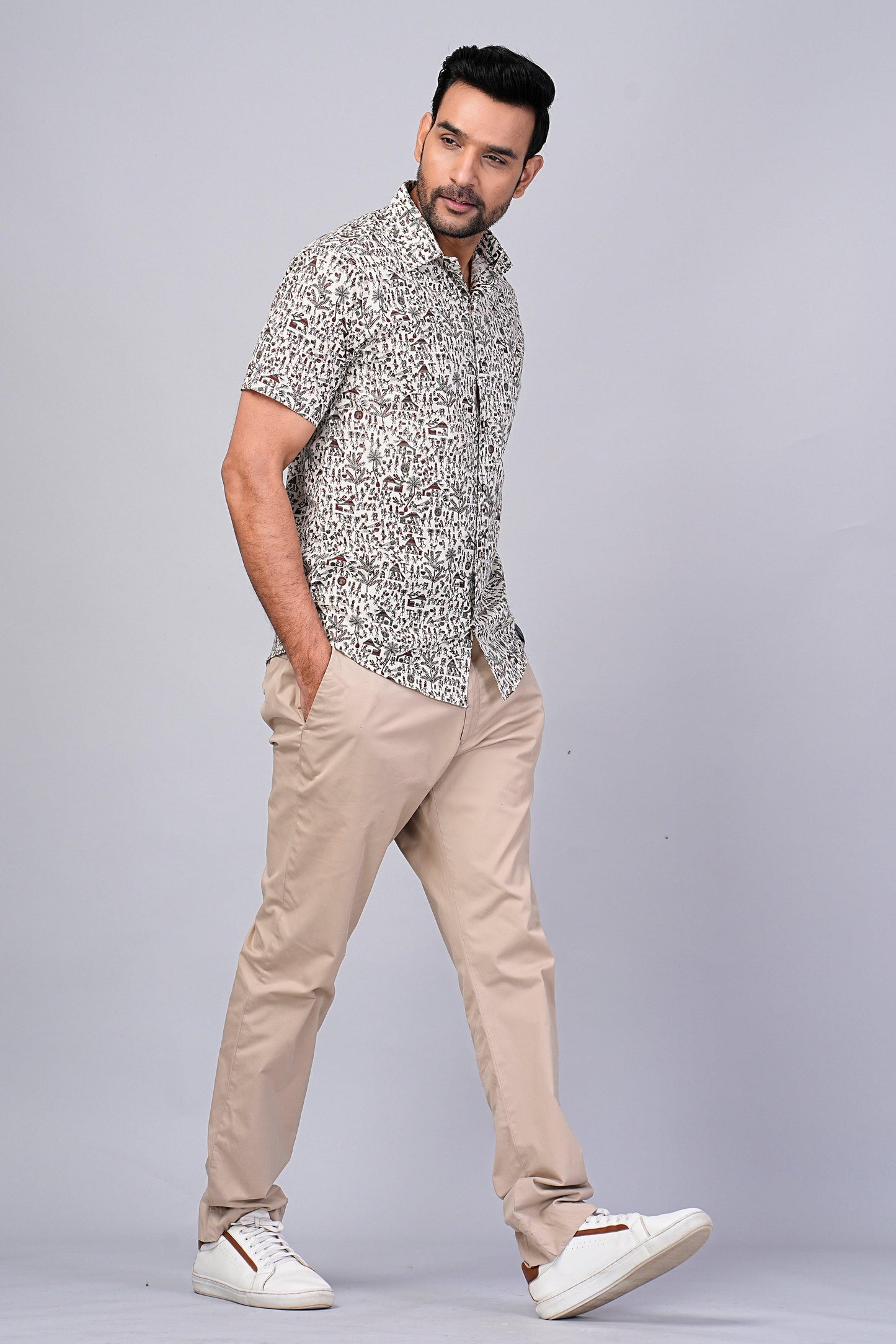 Men's Ethnic Motif Printed Half-Sleeves shirts