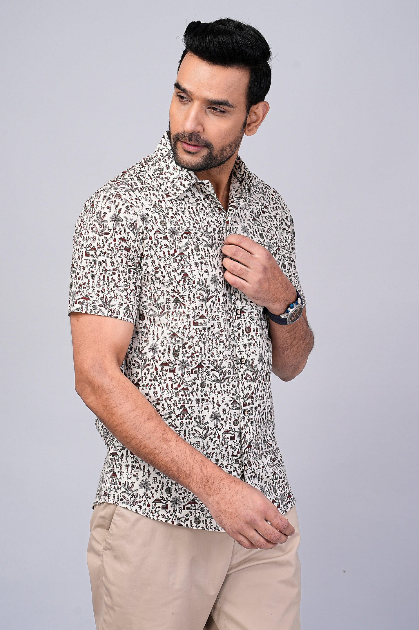 Men's Ethnic Motif Printed Half-Sleeves shirts