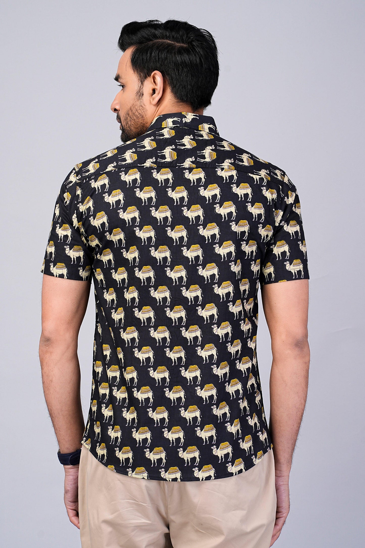 Men's Camel Printed Half-Sleeves shirts