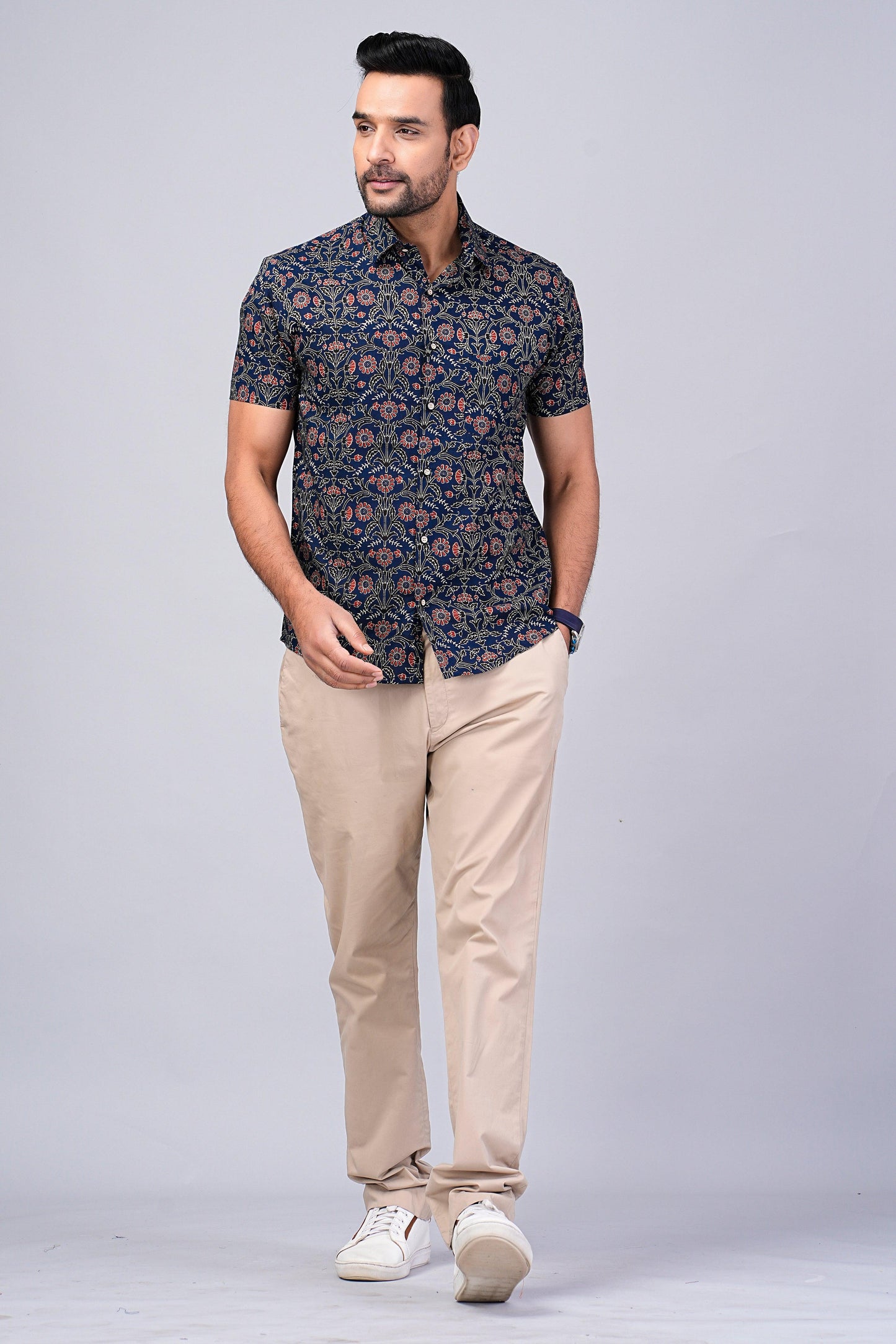 Men's Floral Printed Half-Sleeves shirts