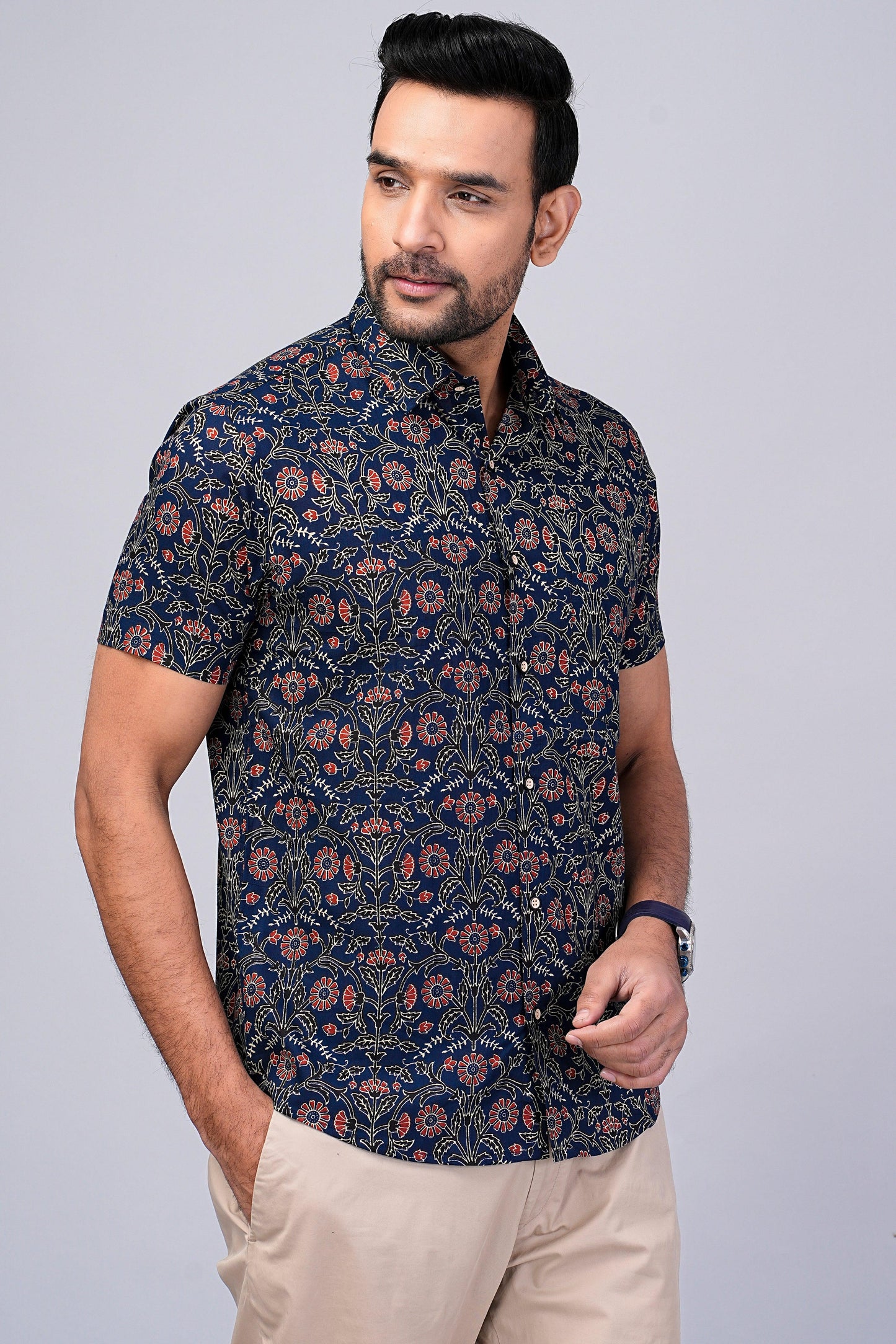 Men's Floral Printed Half-Sleeves shirts