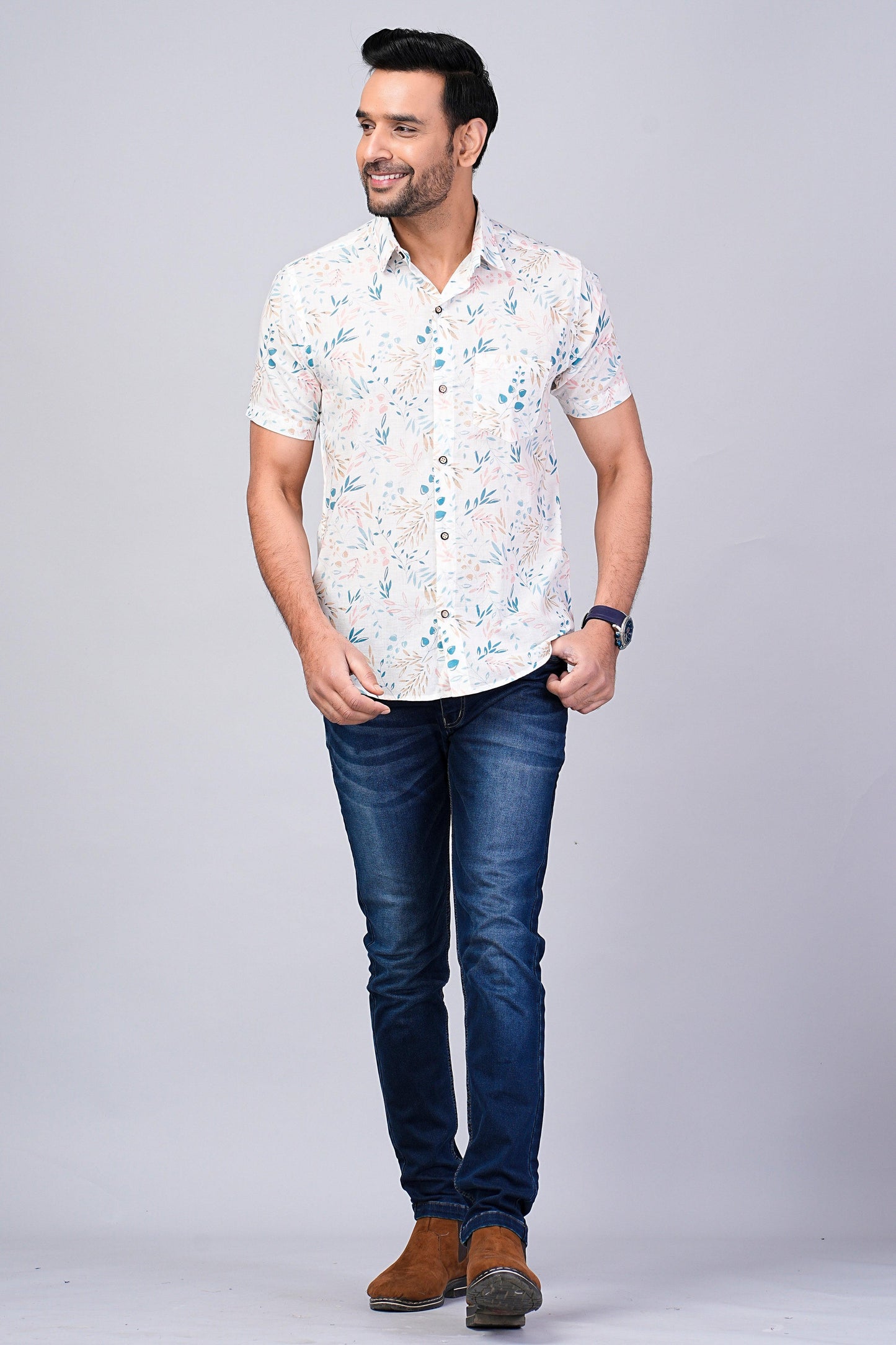 Men's Ethnic Leaf Printed Half-Sleeves shirts