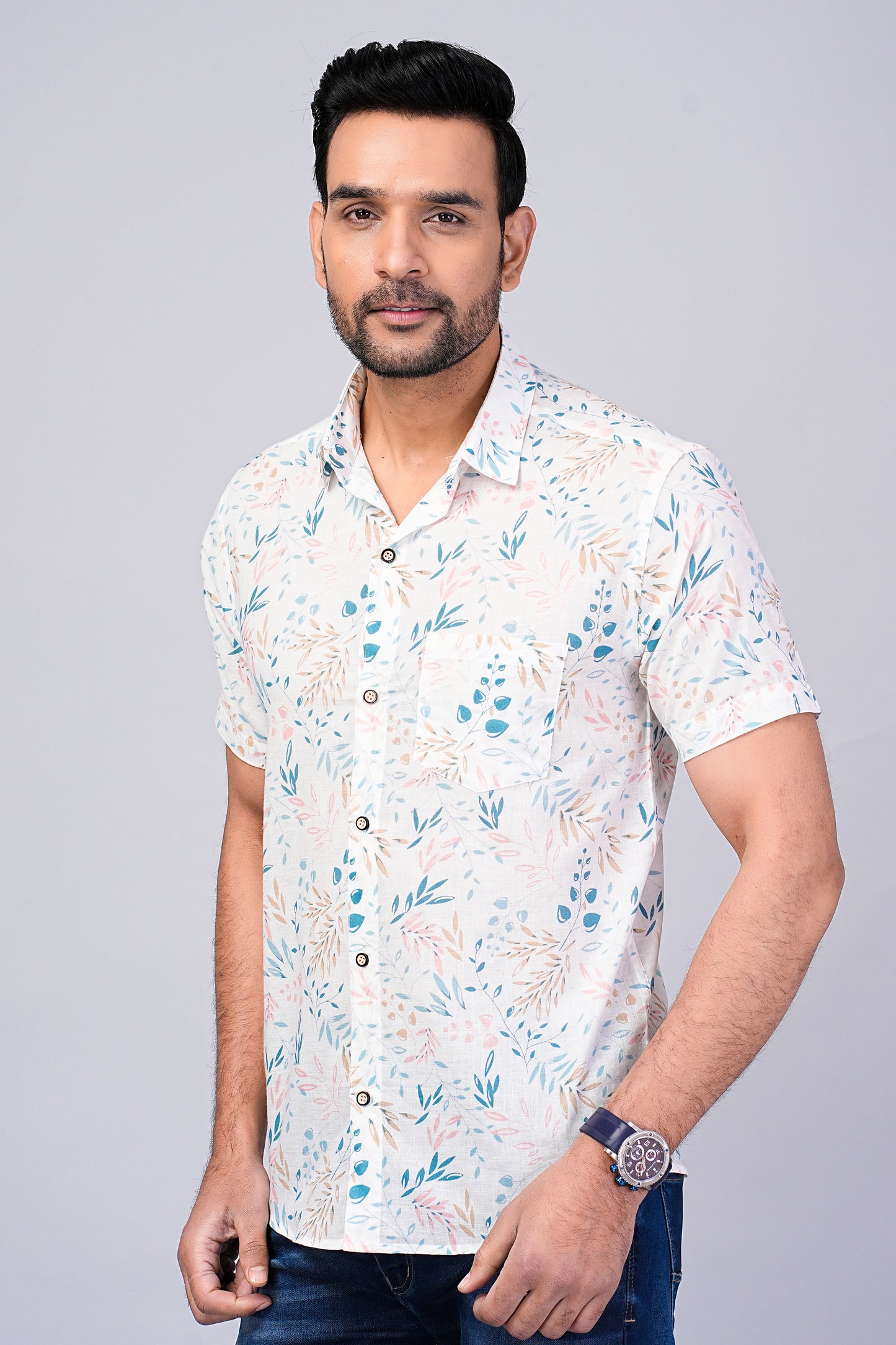 Men's Ethnic Leaf Printed Half-Sleeves shirts