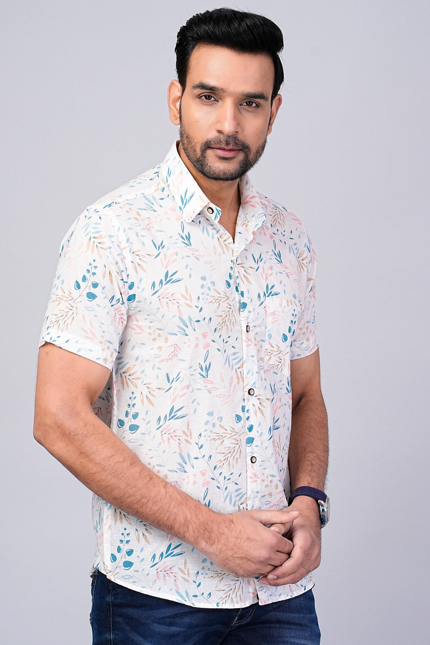 Men's Ethnic Leaf Printed Half-Sleeves shirts