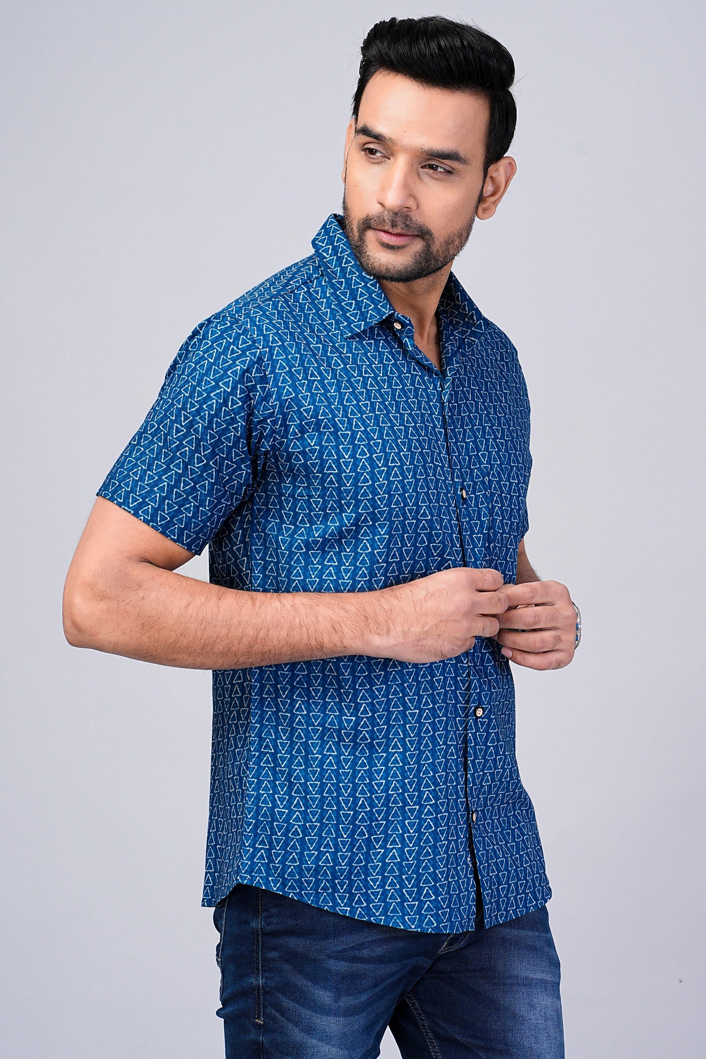 Men's Indigo Printed Half-Sleeves shirts