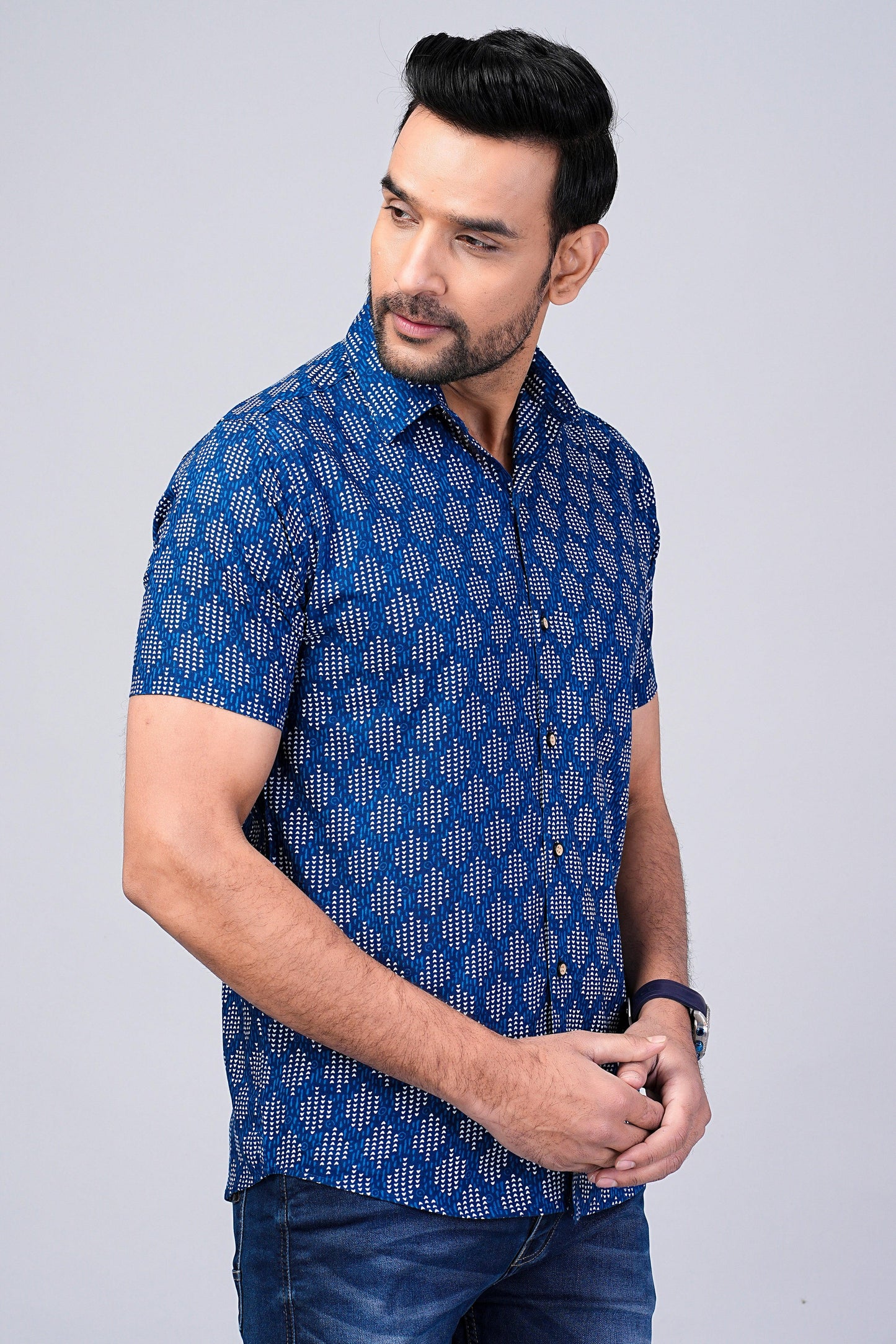 Men's Indigo Printed Half-Sleeves shirts
