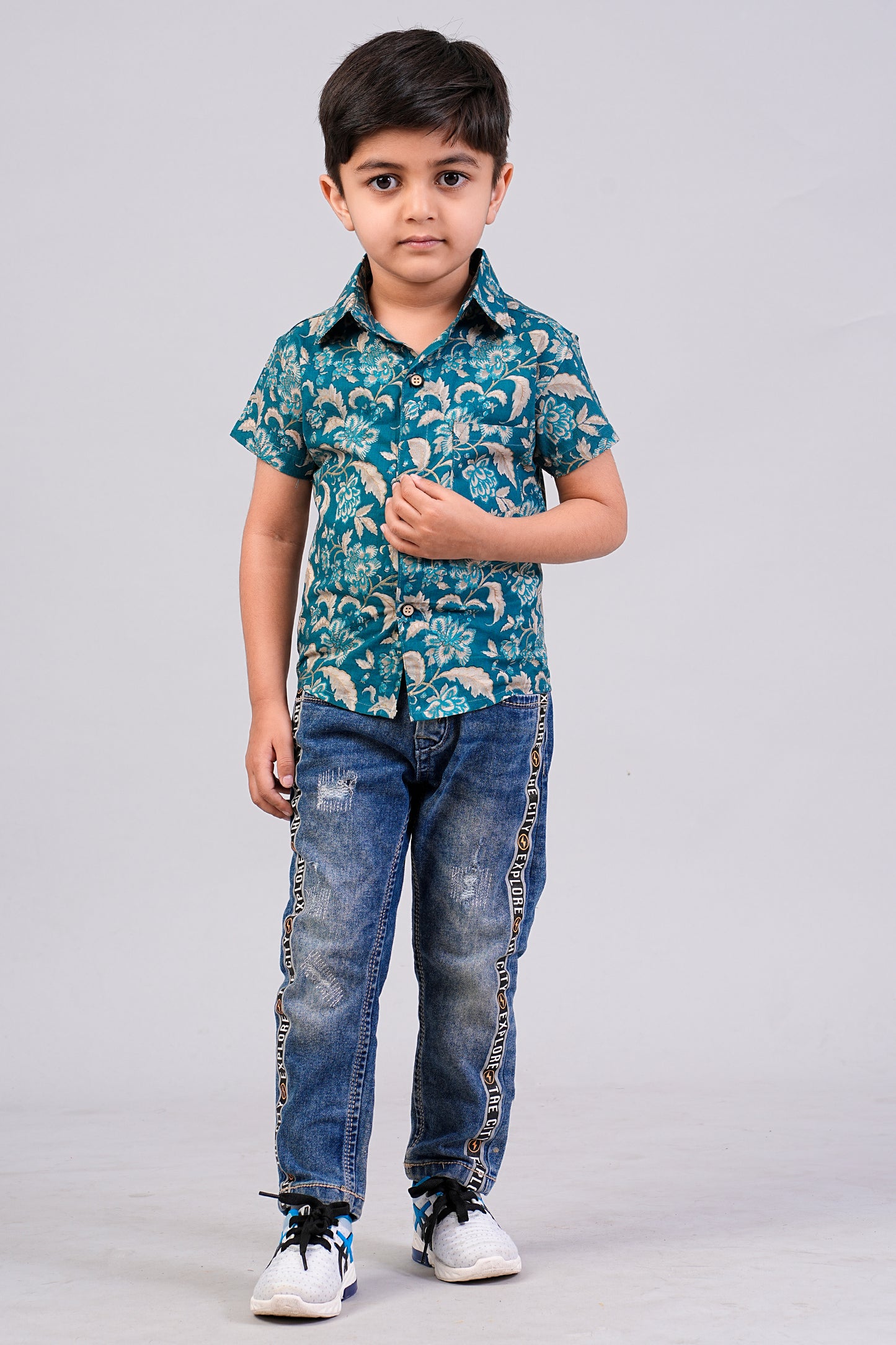 Boy's Floral Printed Half-Sleeves Shirts