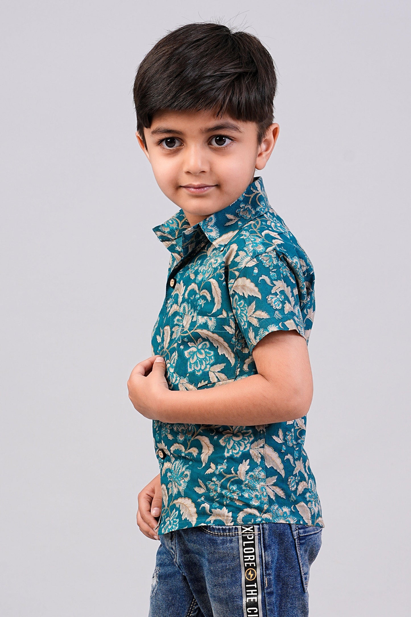 Boy's Floral Printed Half-Sleeves Shirts