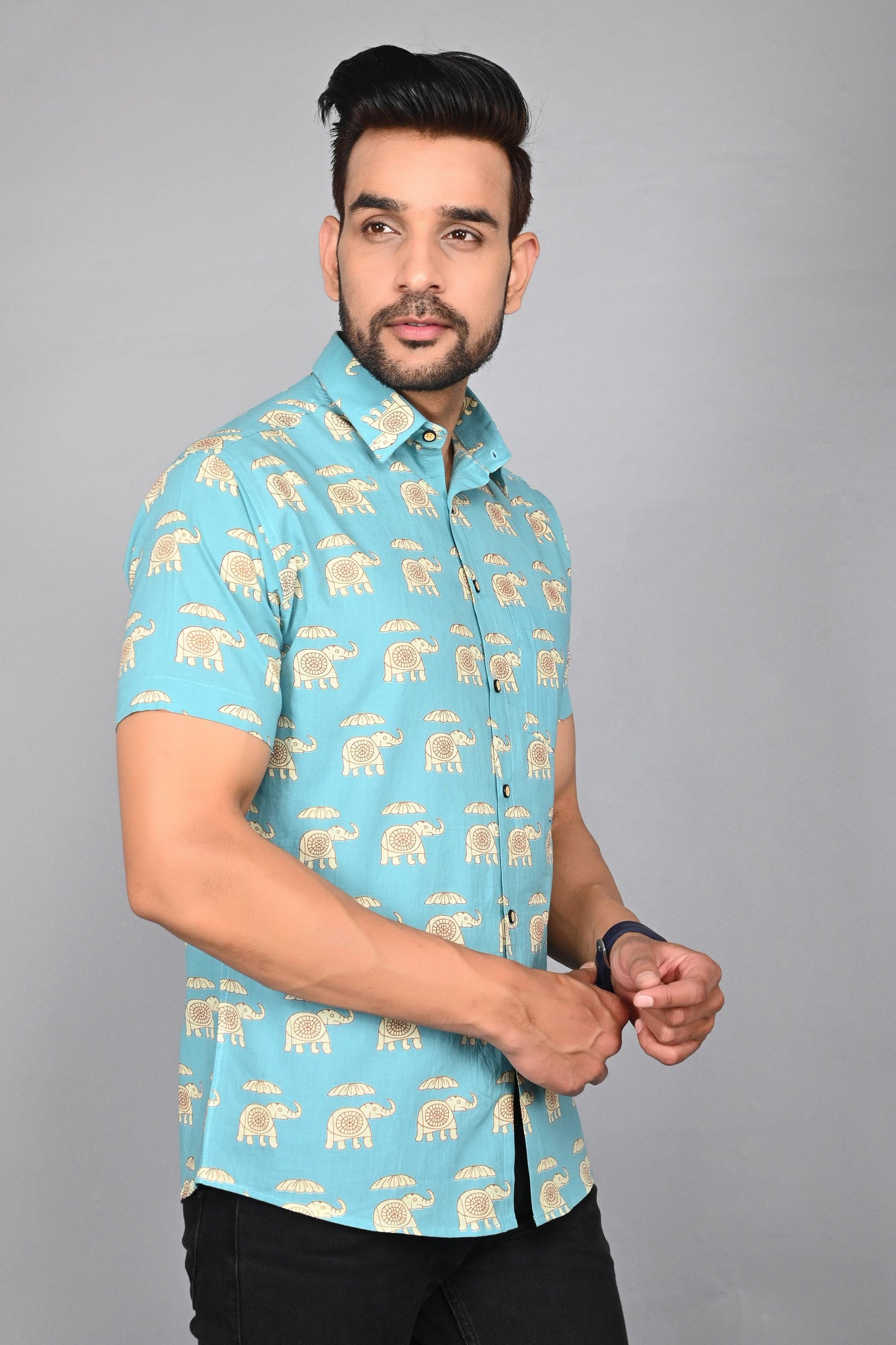 Men's Printed Elephant Half-Sleeves shirts