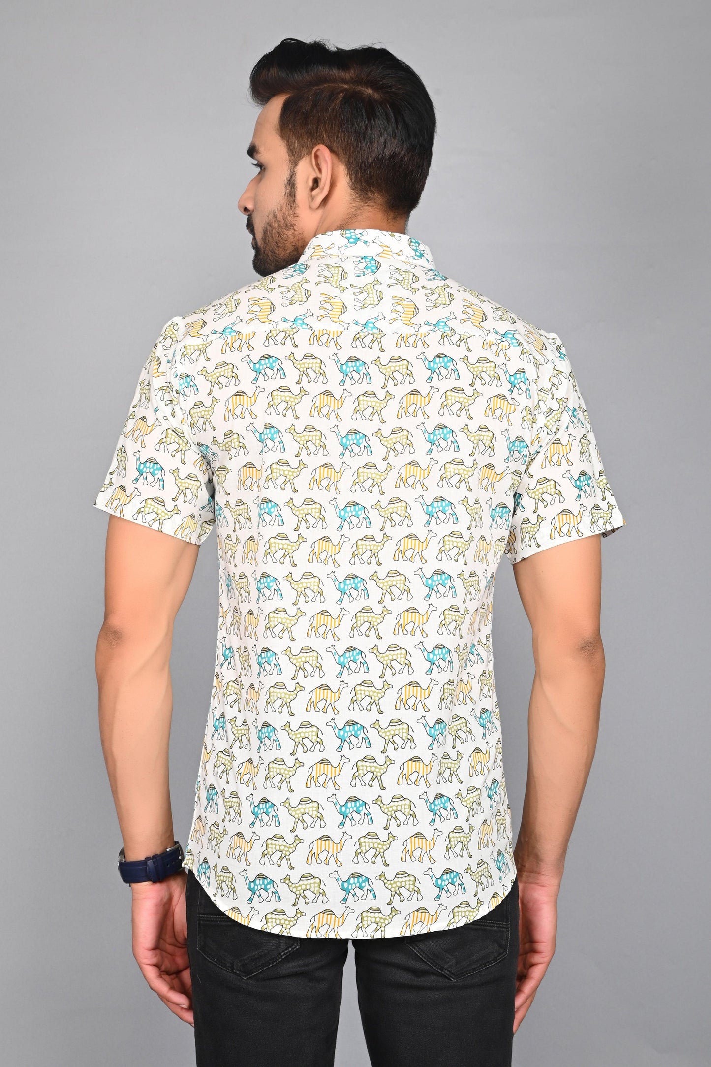 Men's Printed Camel Half-Sleeves shirts