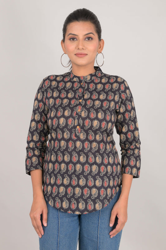Women's Ethnic Paisley Printed Cotton Kurta